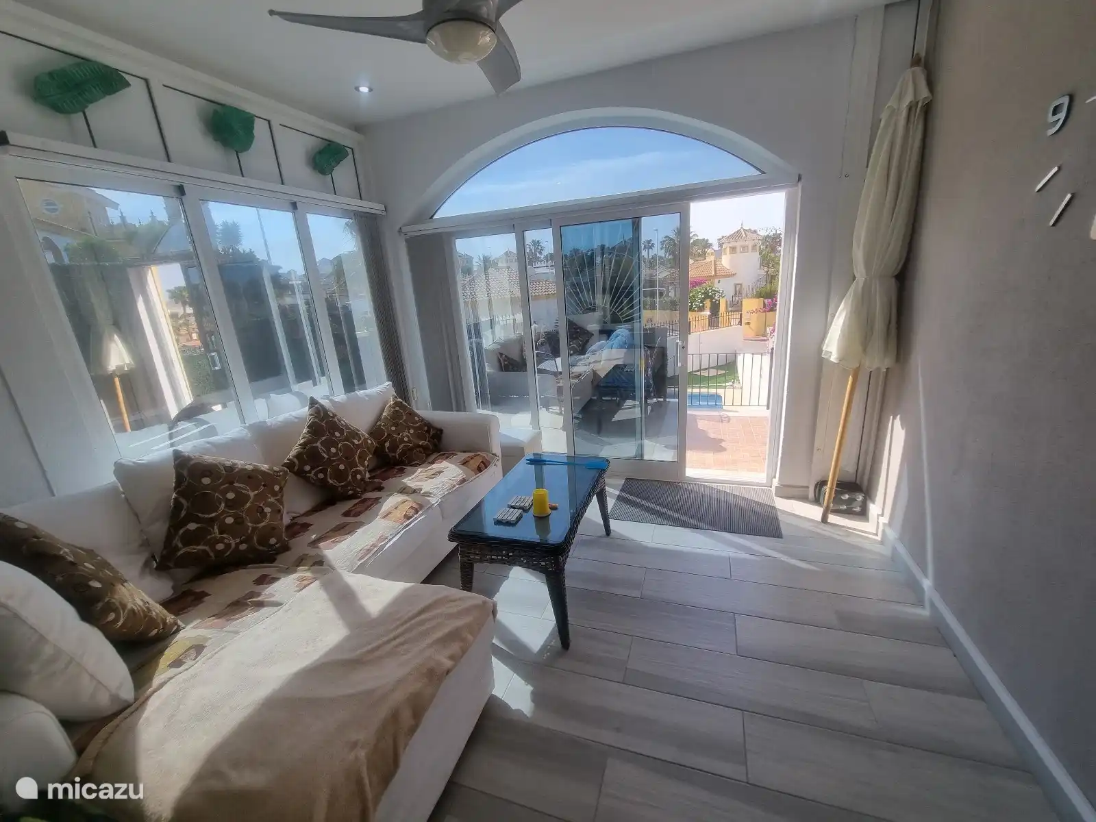 Serre aan de voorkant