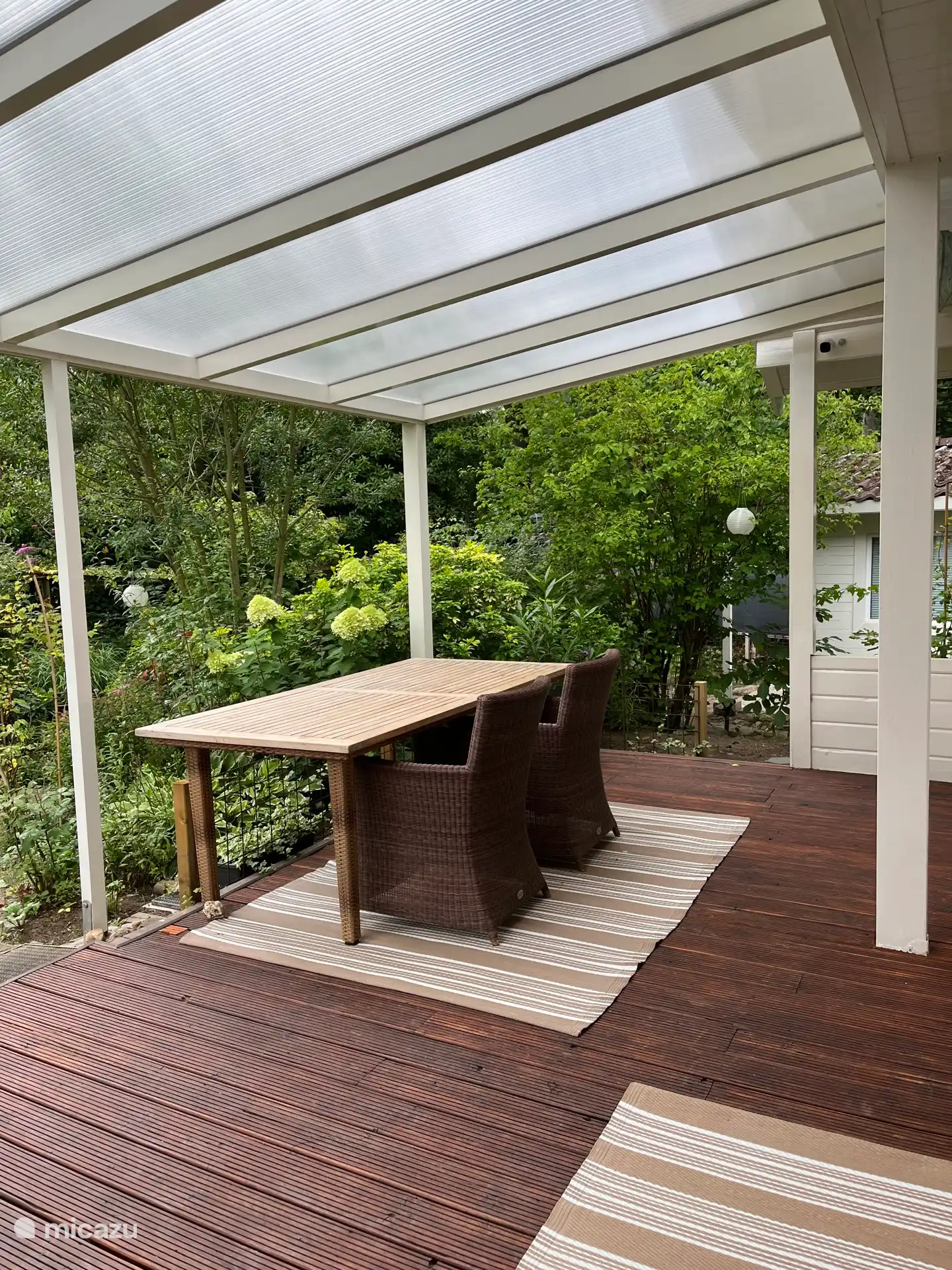 ¡Casa DIY la Veranda del Jardín de Mariposas!