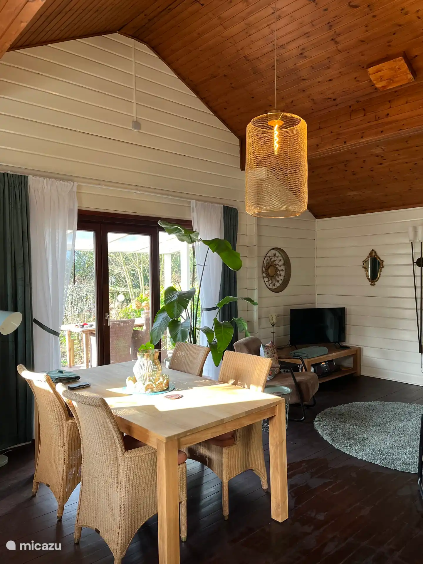 Maison maison maison maison maison au Butterfly Garden !