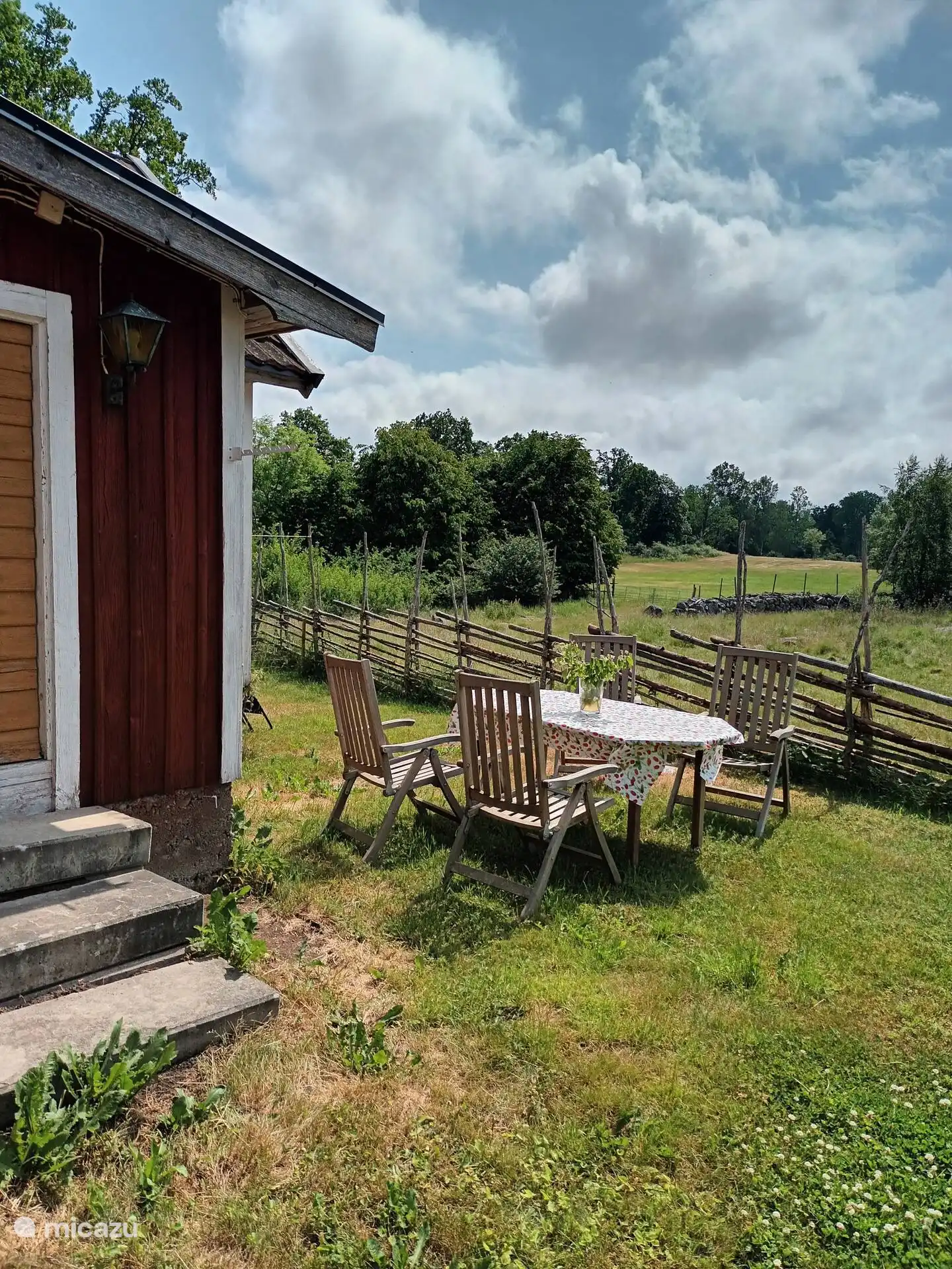 Unobstructed view from the rear of the torp.