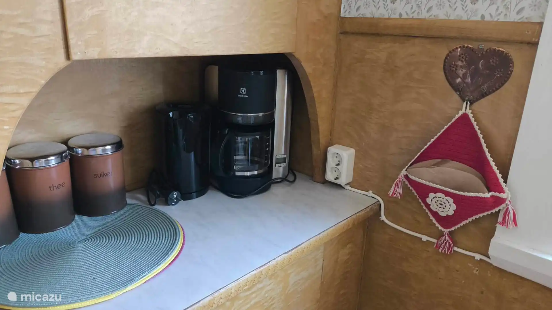 Coffee/tea/sugar always available.