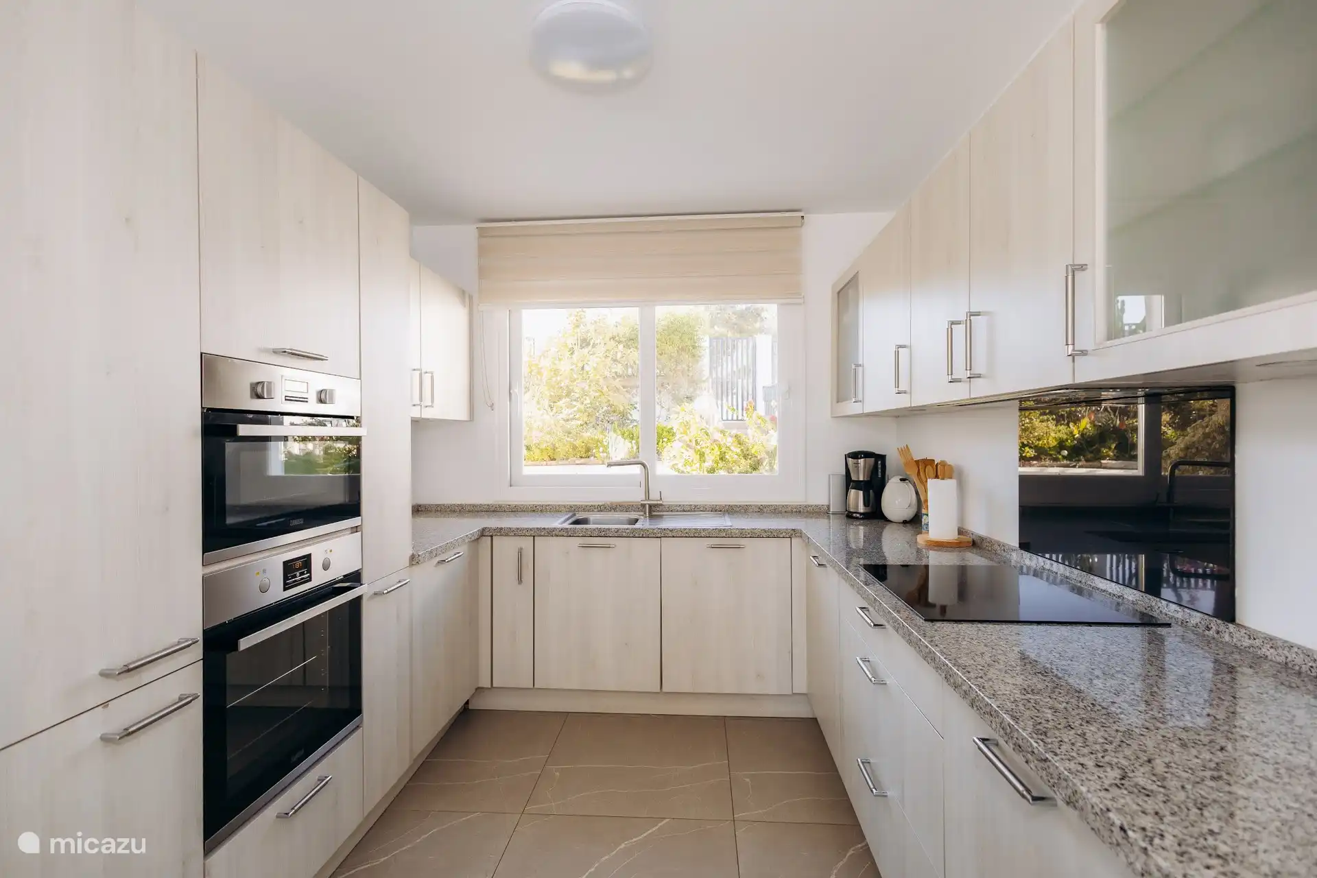 Cuisine entièrement équipée