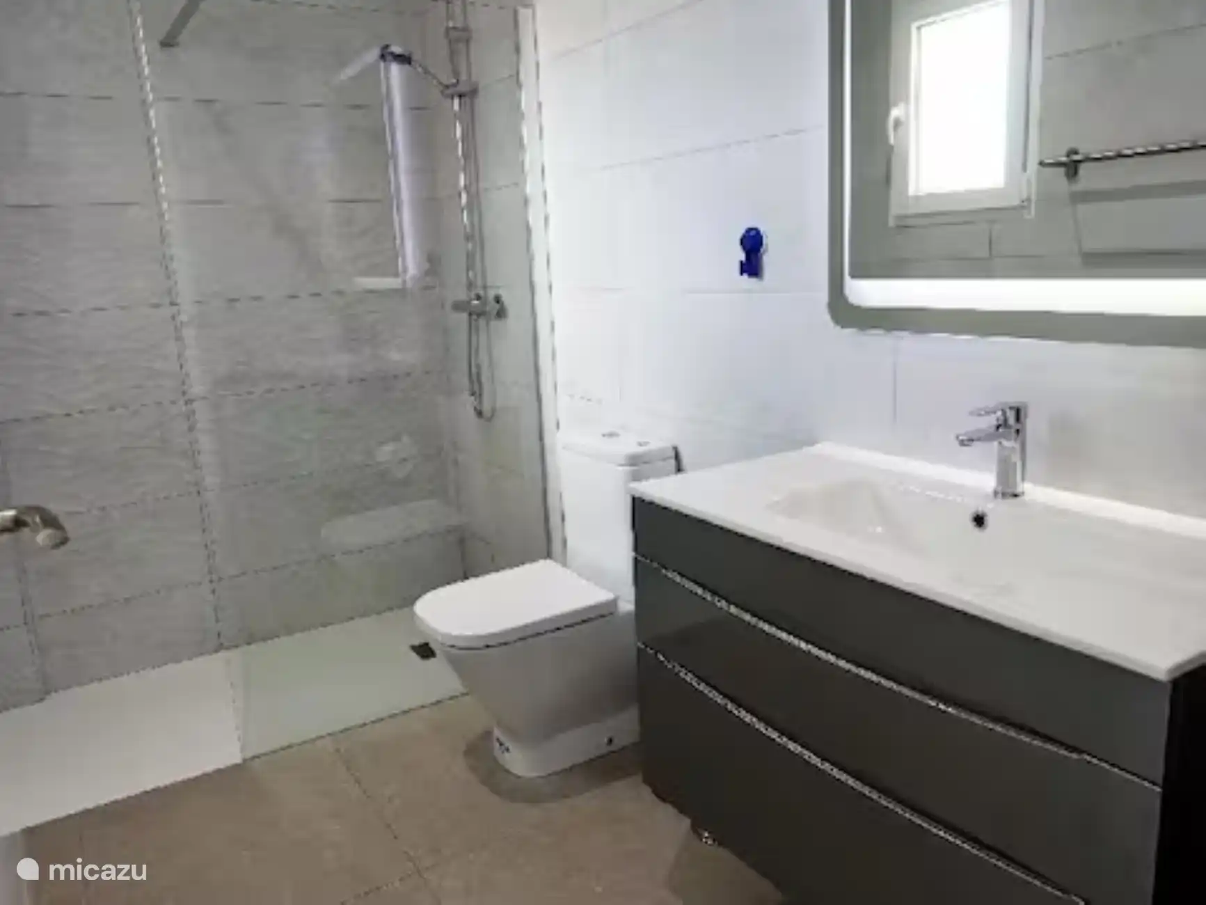 Badkamer 1e verdieping Villa 1