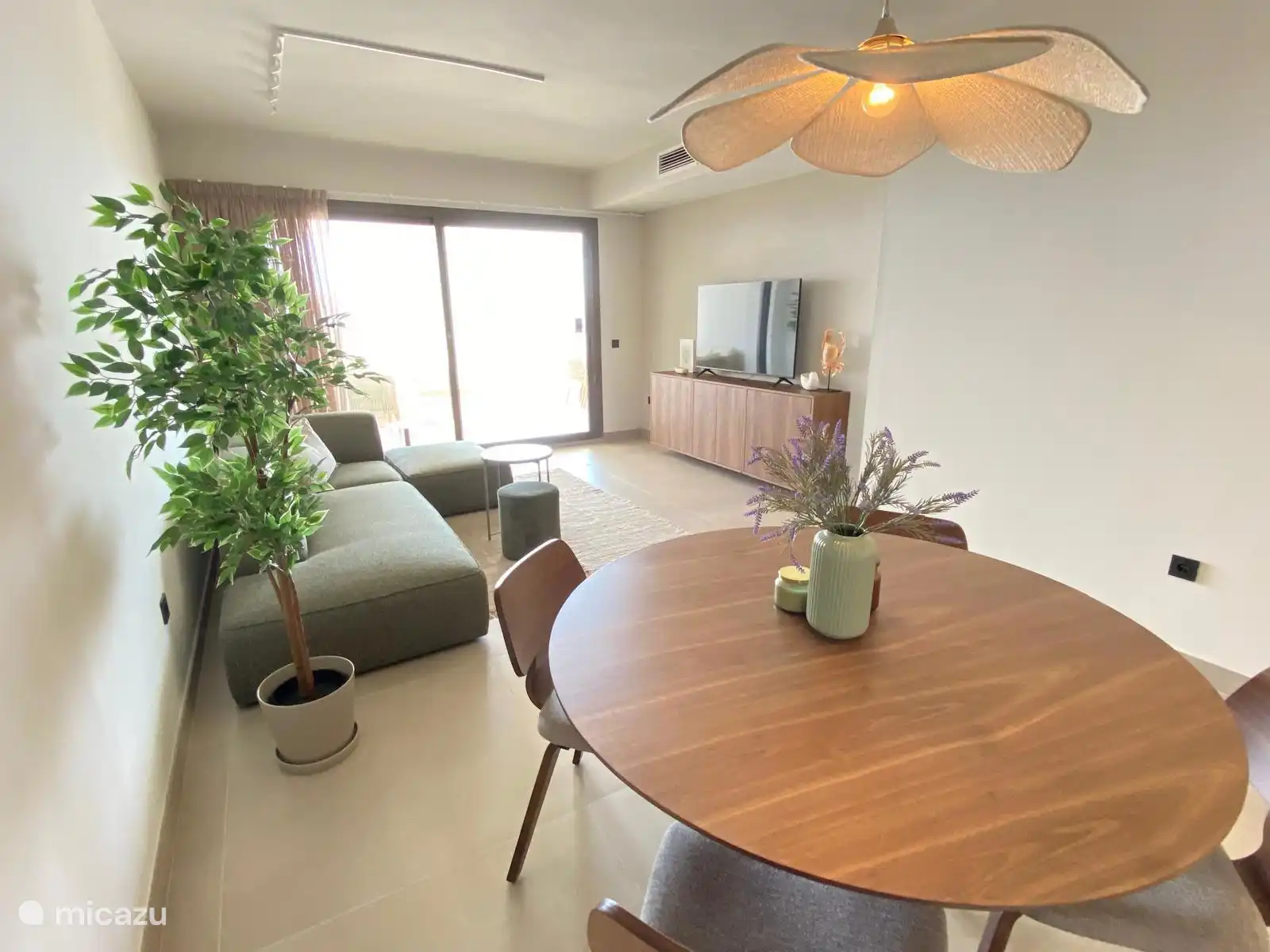 Huiskamer vanuit zitje