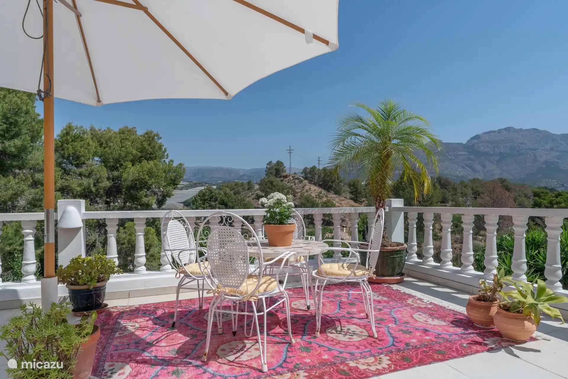 Uitzicht op de bergen