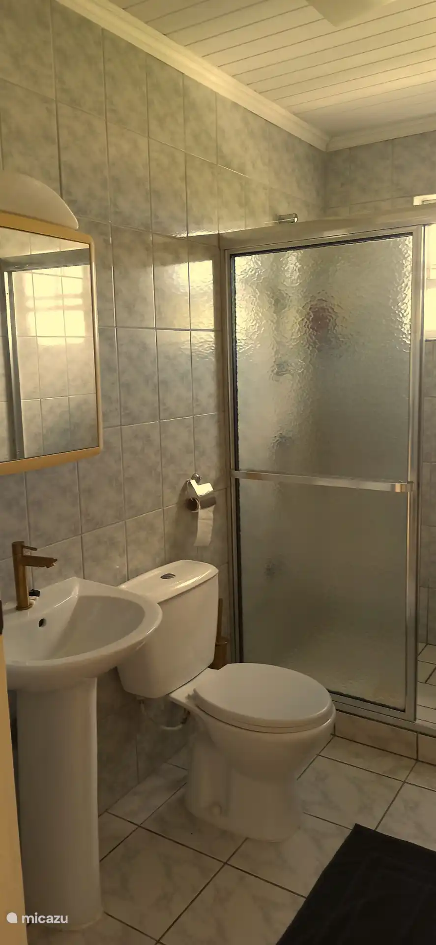 Salle de bain à l’étage