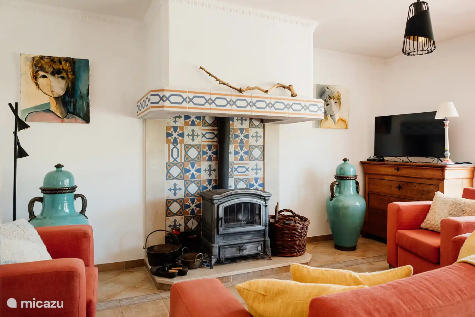 Woonkamer met openhaard
