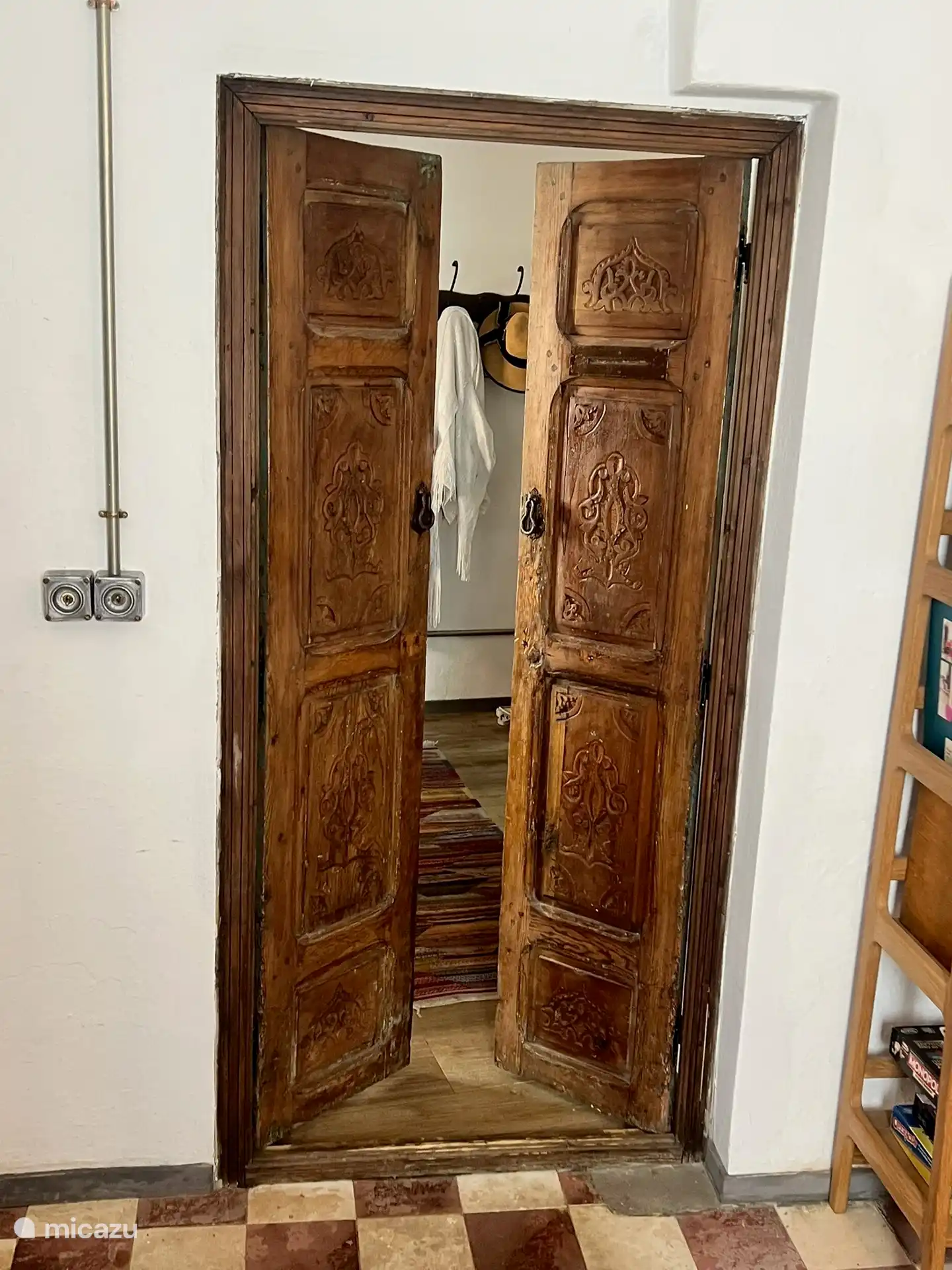 Portes 1ère chambre