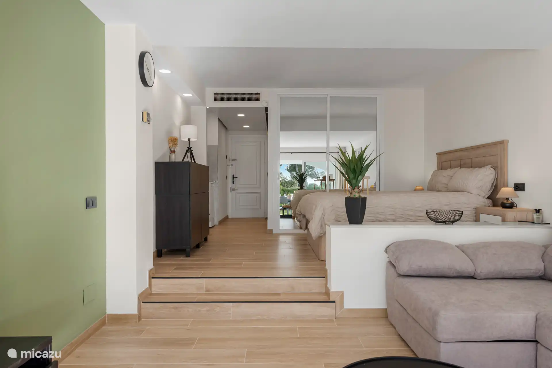 Salón y zona de dormir