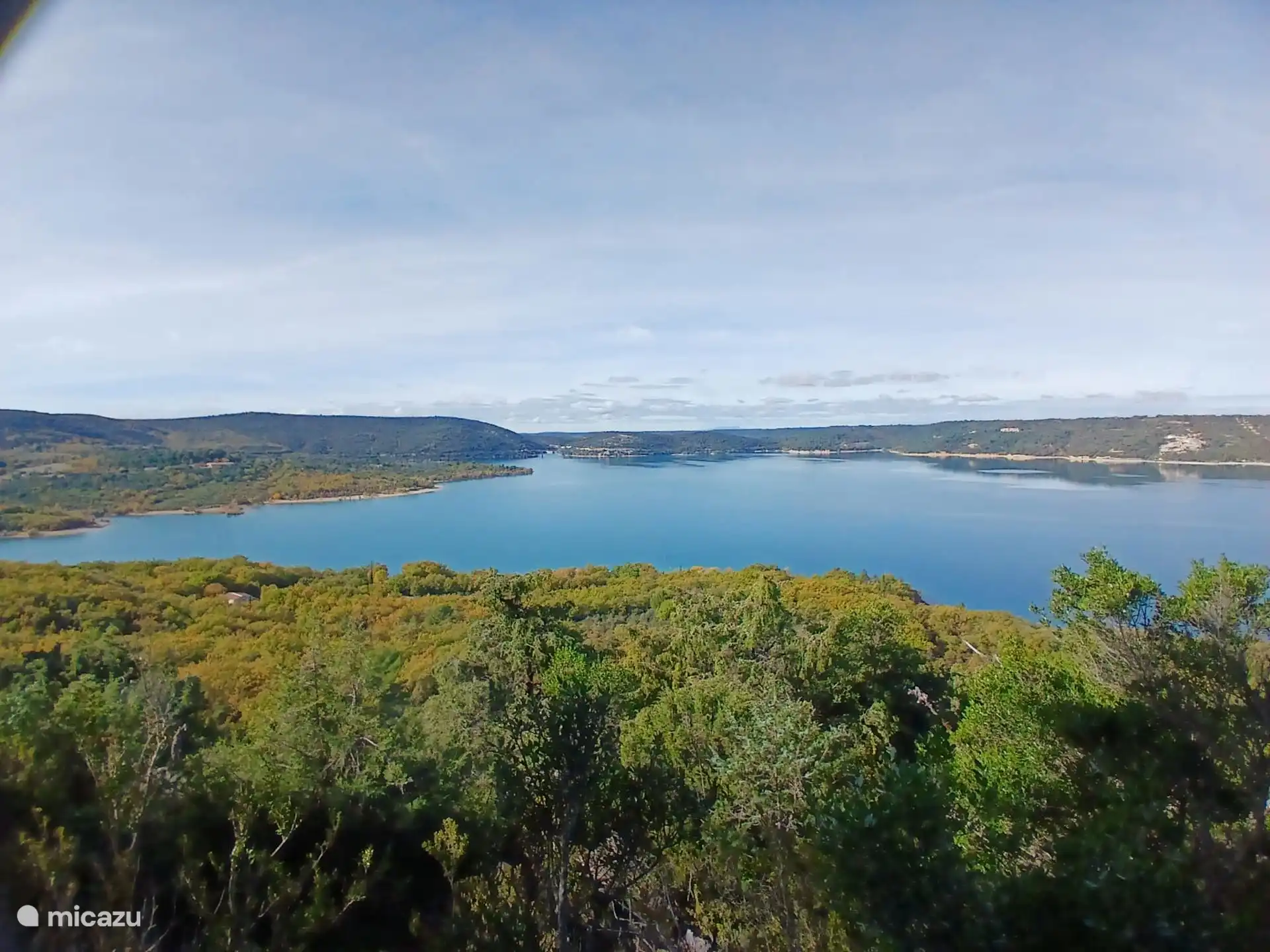Lac St Croix om mooie strandjes te ontdekken en aan watersport te doen (op 20 min van Régusse)
