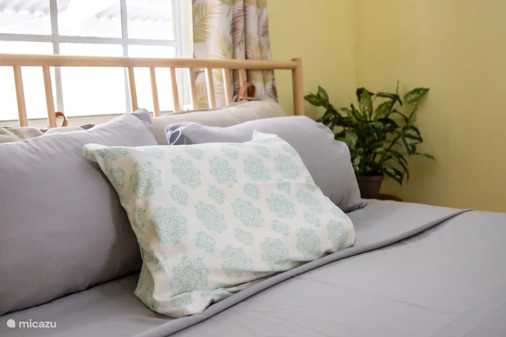 Comfortabele kussens en beddengoed