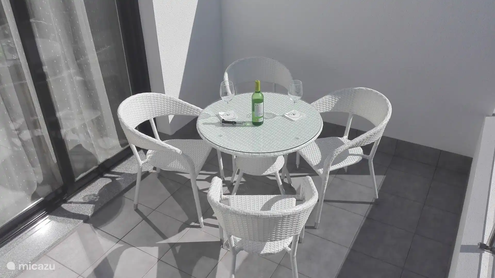 Terrace Table and chairs