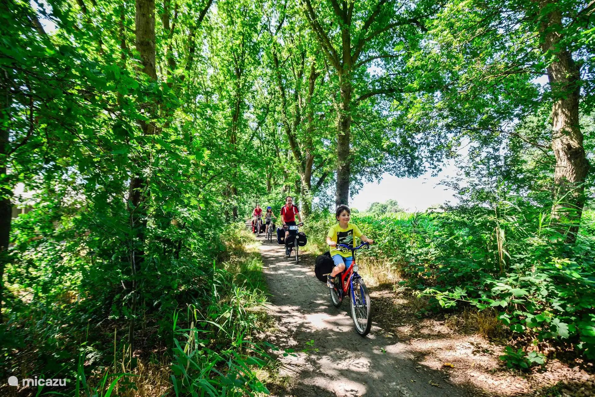 Mooie fietspaden in de natuur