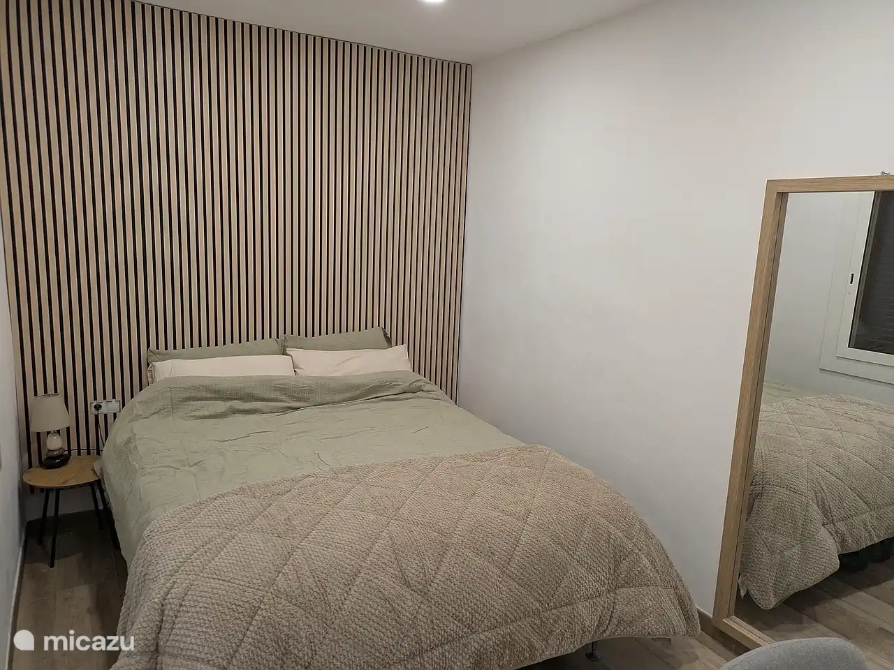 Bedroom 1 with 160 cm bed