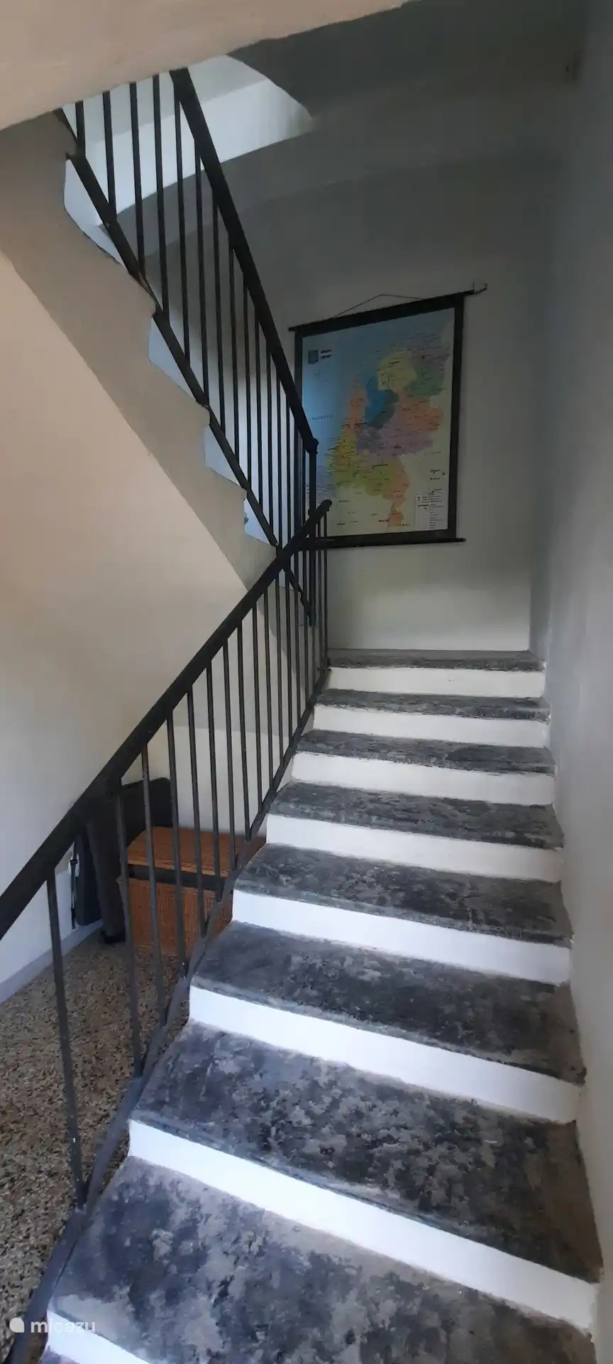 Trap naar de bovenverdieping