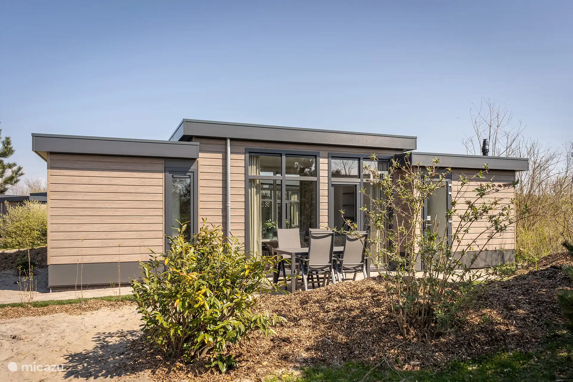  Leuchtturm vom Chalet-Typ  in Niederlande, Texel, De Cocksdorp - chalet