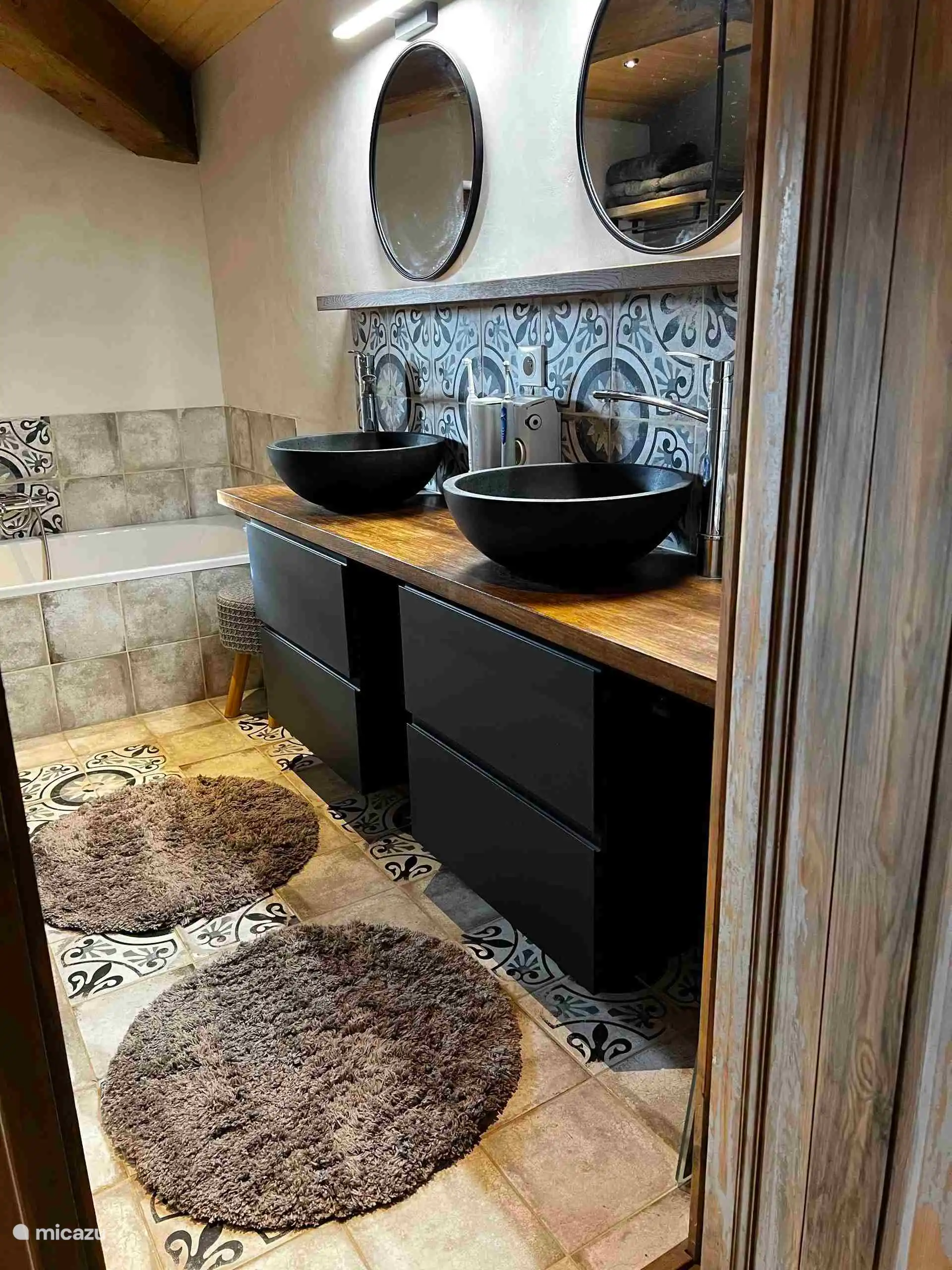 Baño en suite en el baño principal