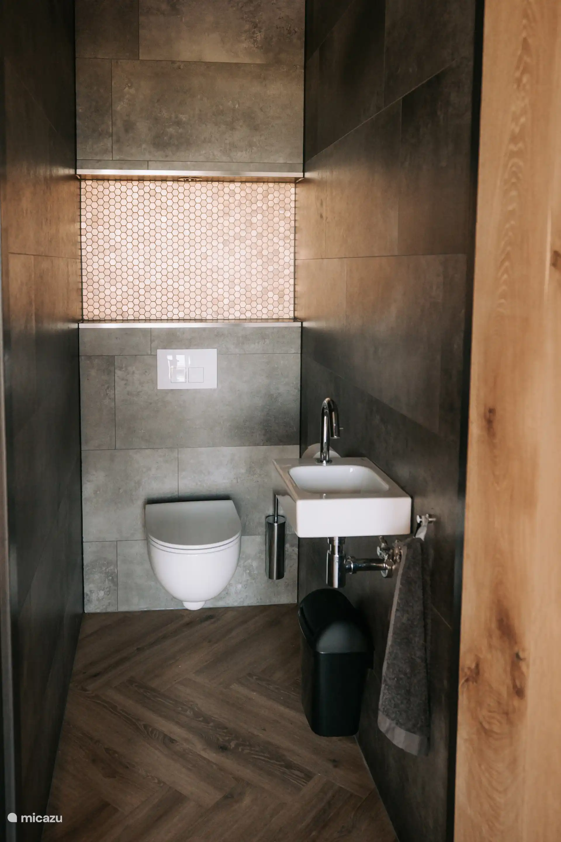 Separate Toilette