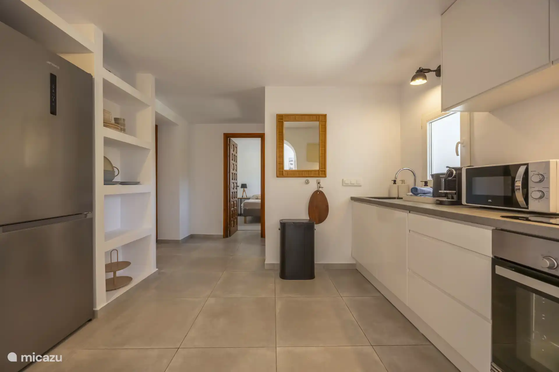En een moderne, ruime keuken.