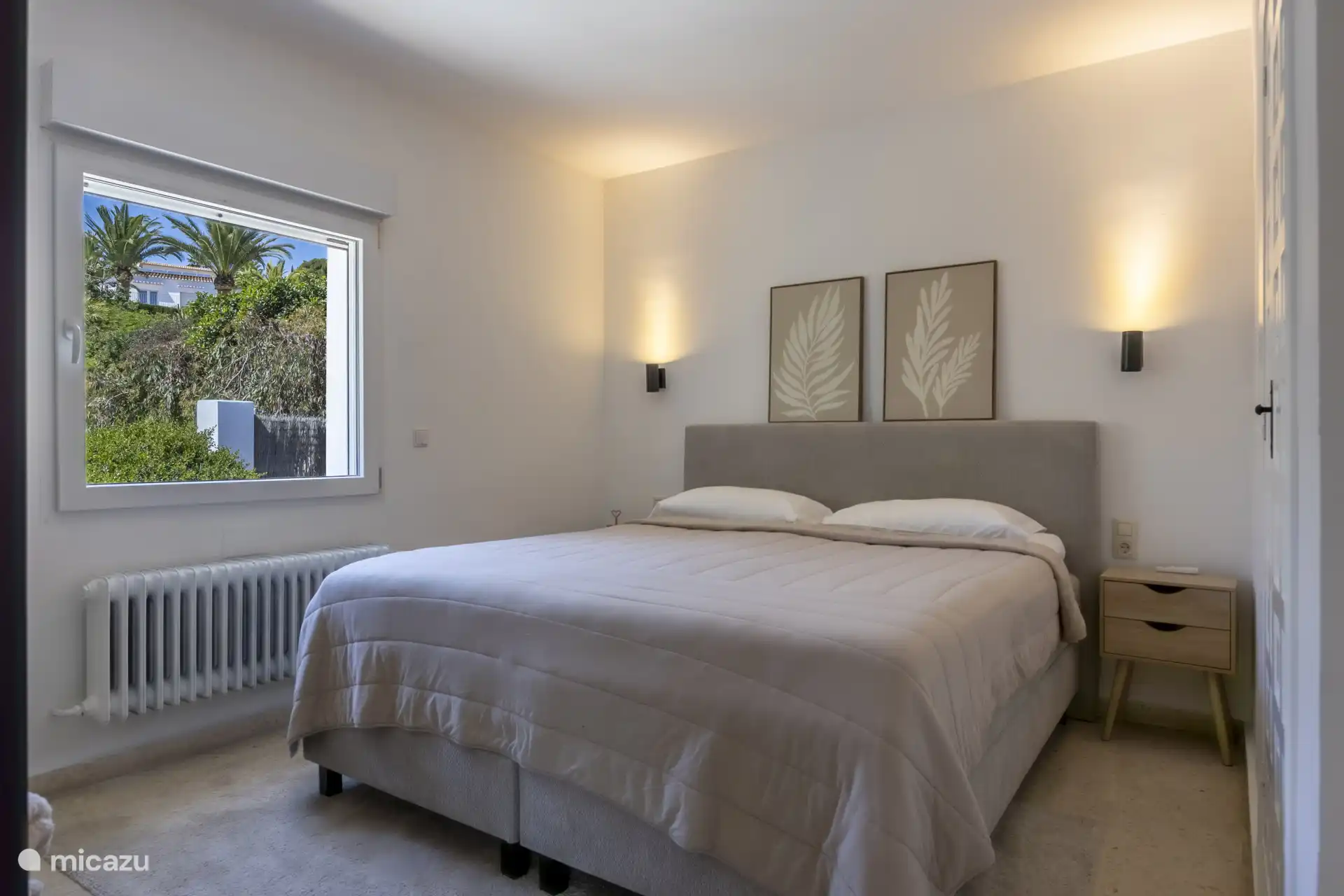 Slaapkamer 3: voorzien van twee één- persoonsbedden (200 x 90)