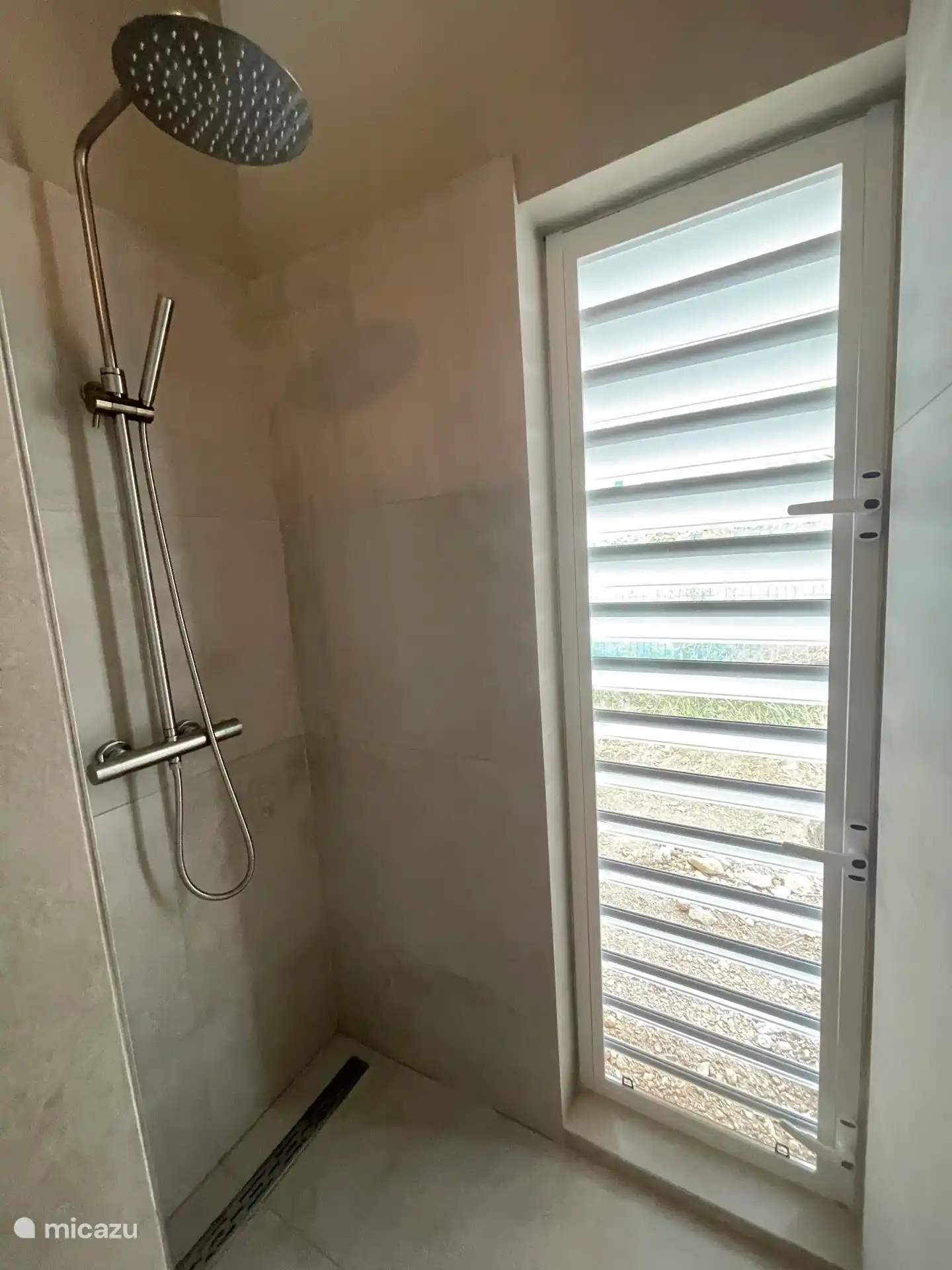 Heerlijke regendouche