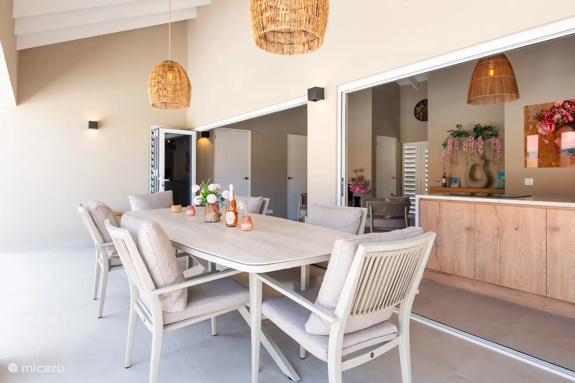 Heerlijk genieten in de schaduw