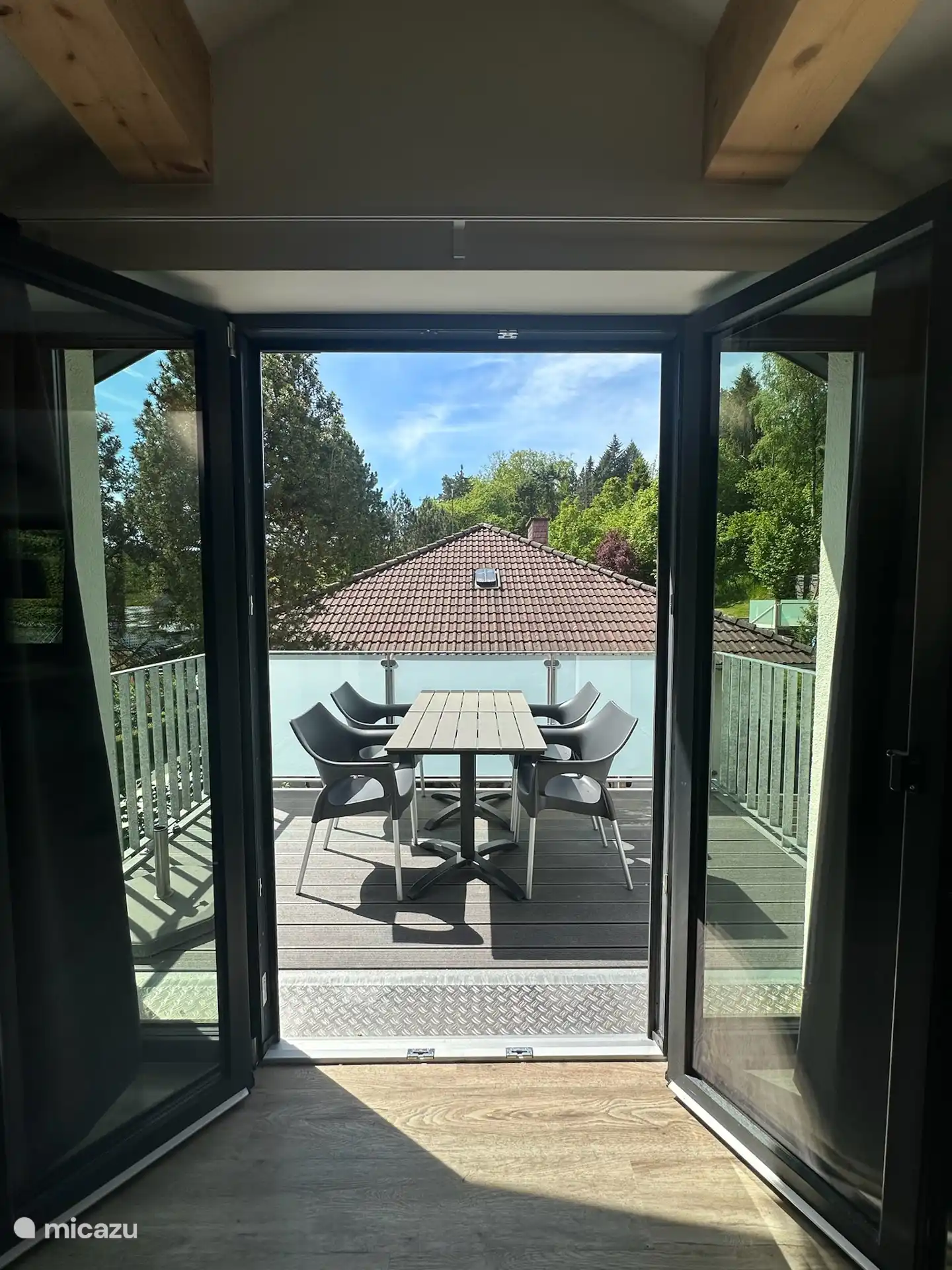 Belle terrasse orientée au sud