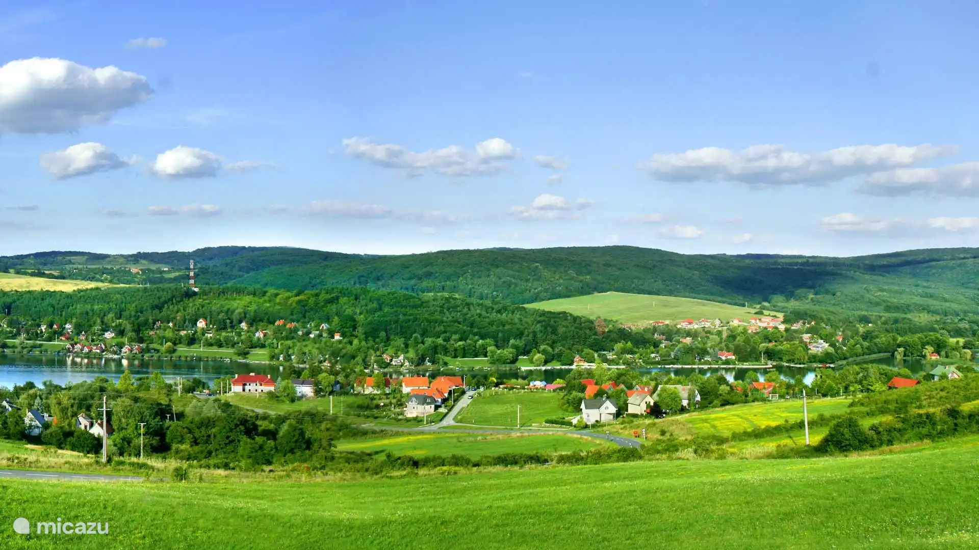 Het landschap is prachtig! Meren, heuvels, bossen, bergen en heerlijk eten