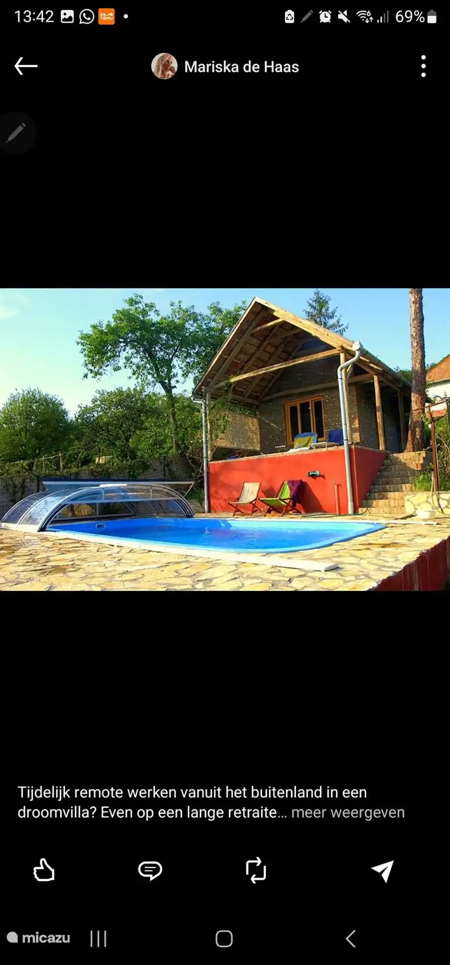 Het zwembad ligt zo privé dat alleen herten en wilde zwijnen in het bos jou zien zwemmen.