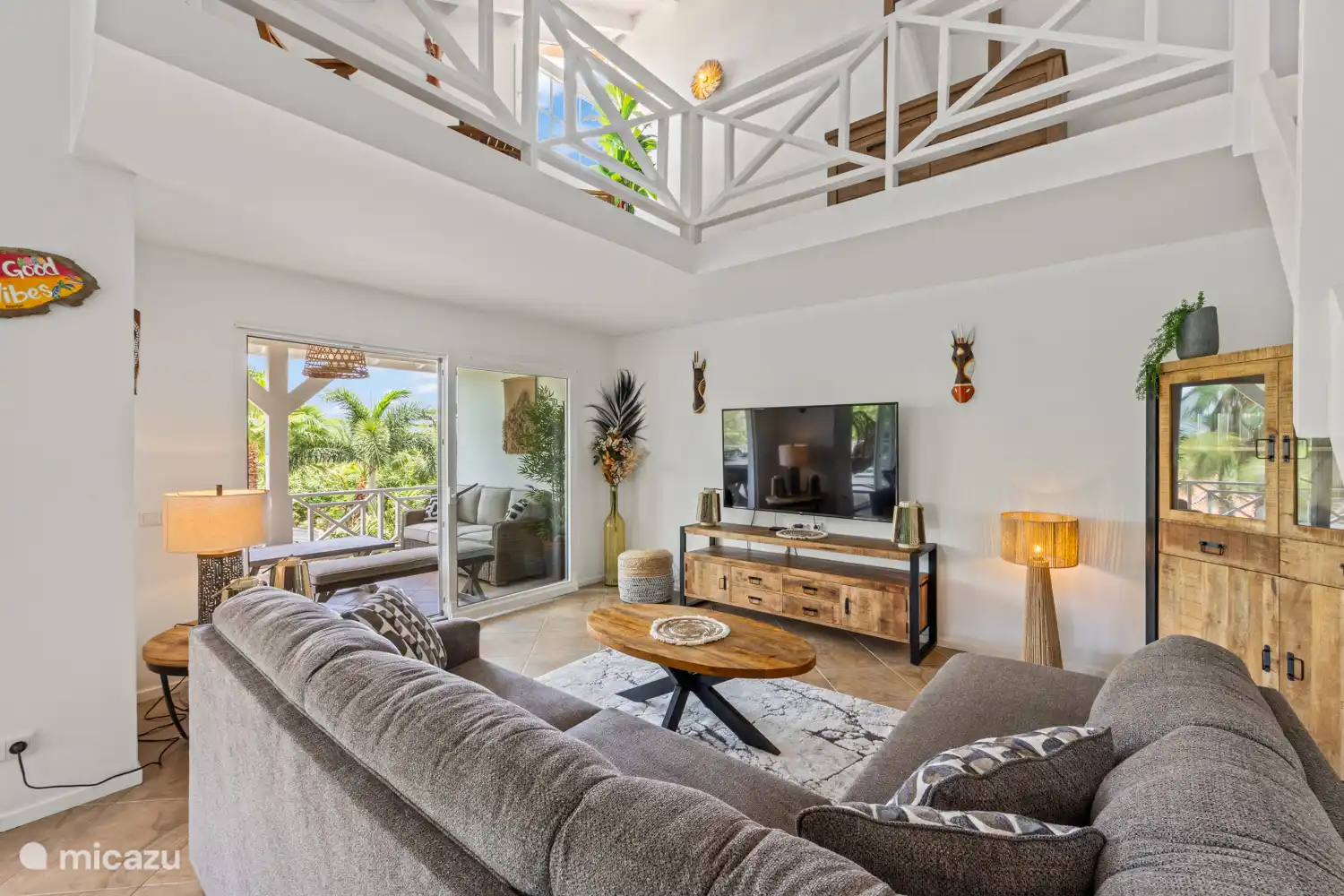 Sfeer impressie MiMaJo Tropicana