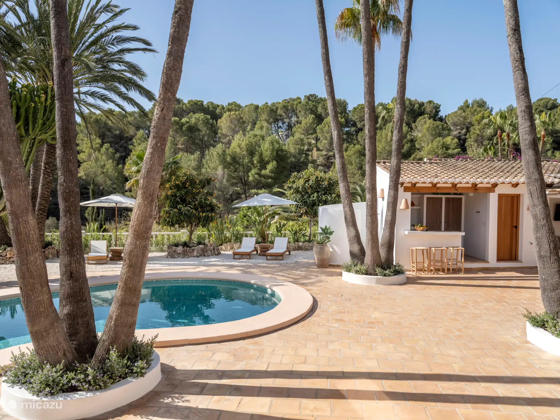 uitzicht en buitenkeuken