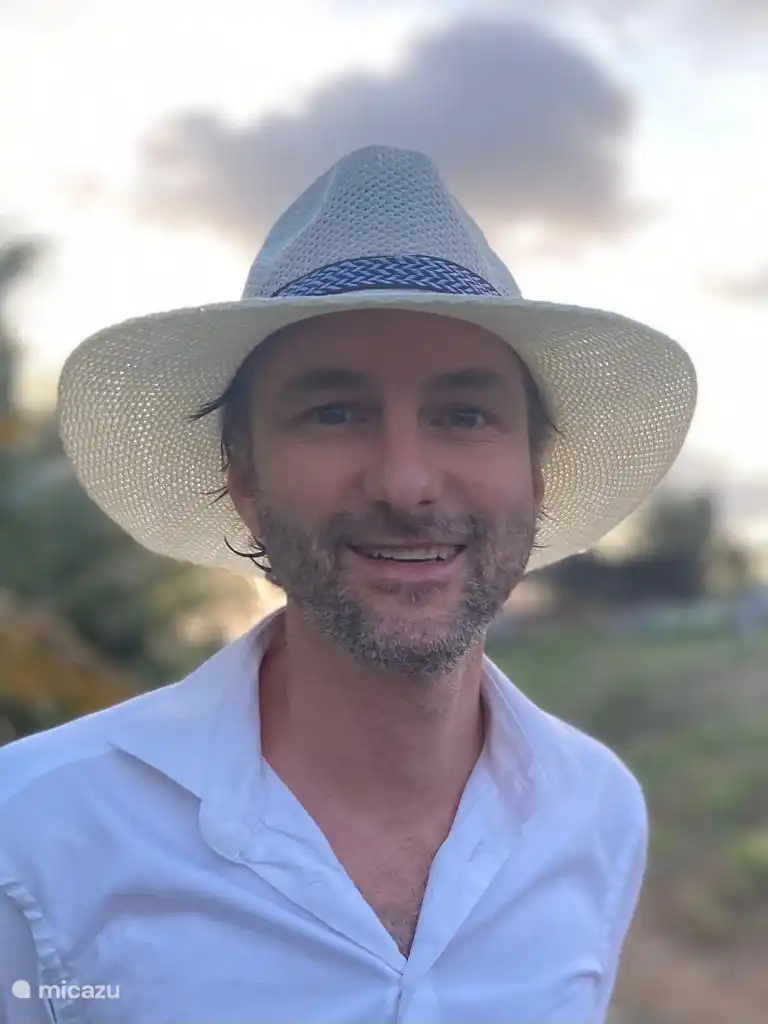 Bluebay & Beyond Holiday Rentals