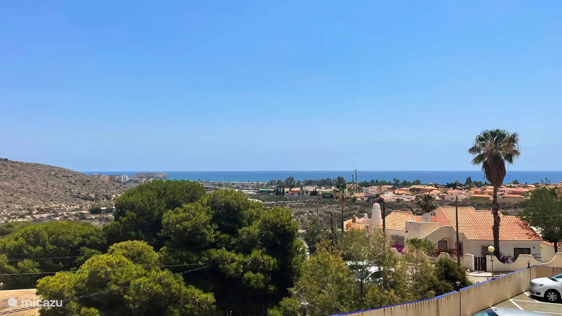 VISTAS DESDE LA PISCINA
