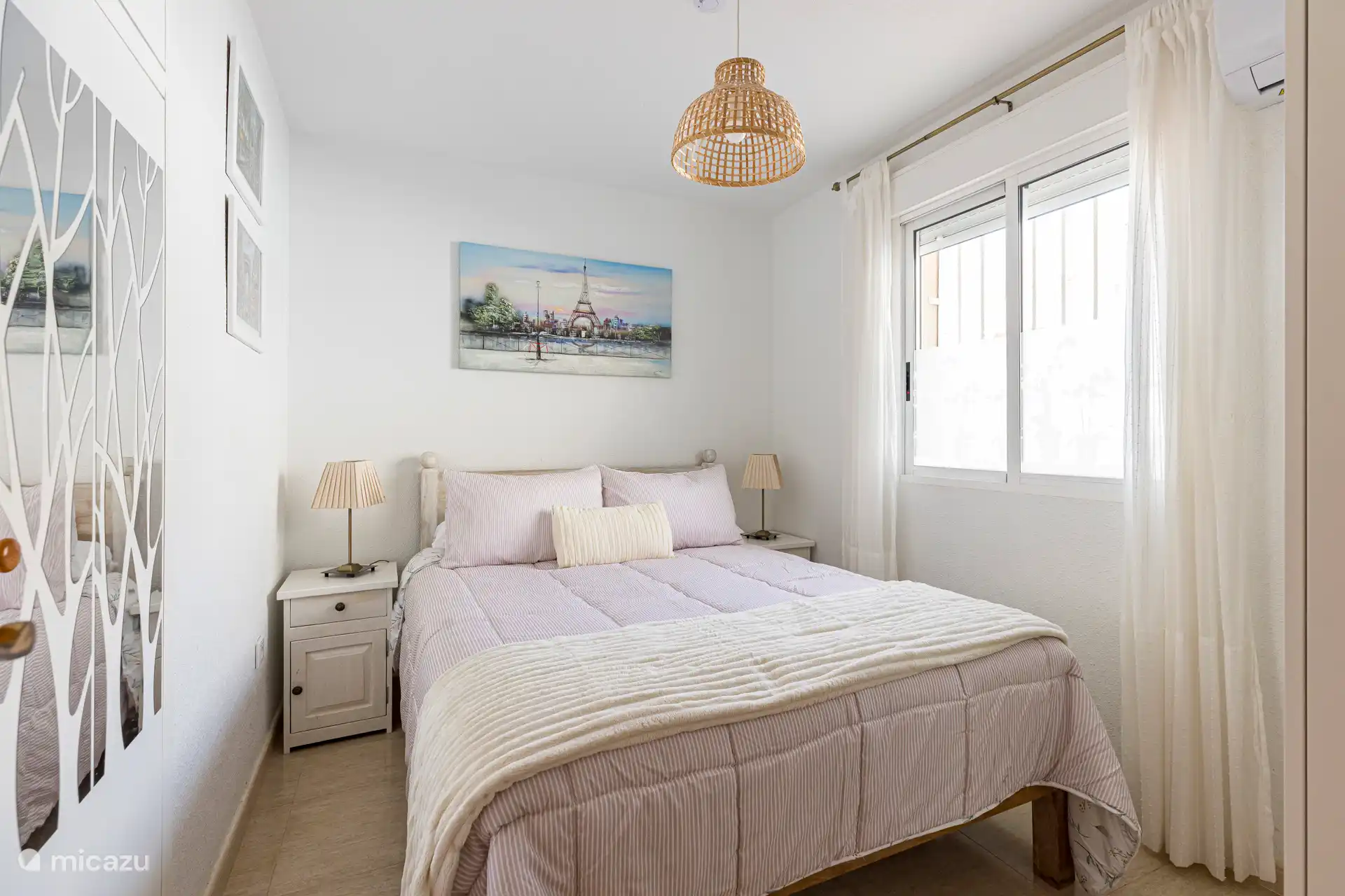 DORMITORIO SECUNDARIO CON CAMA DOBLE