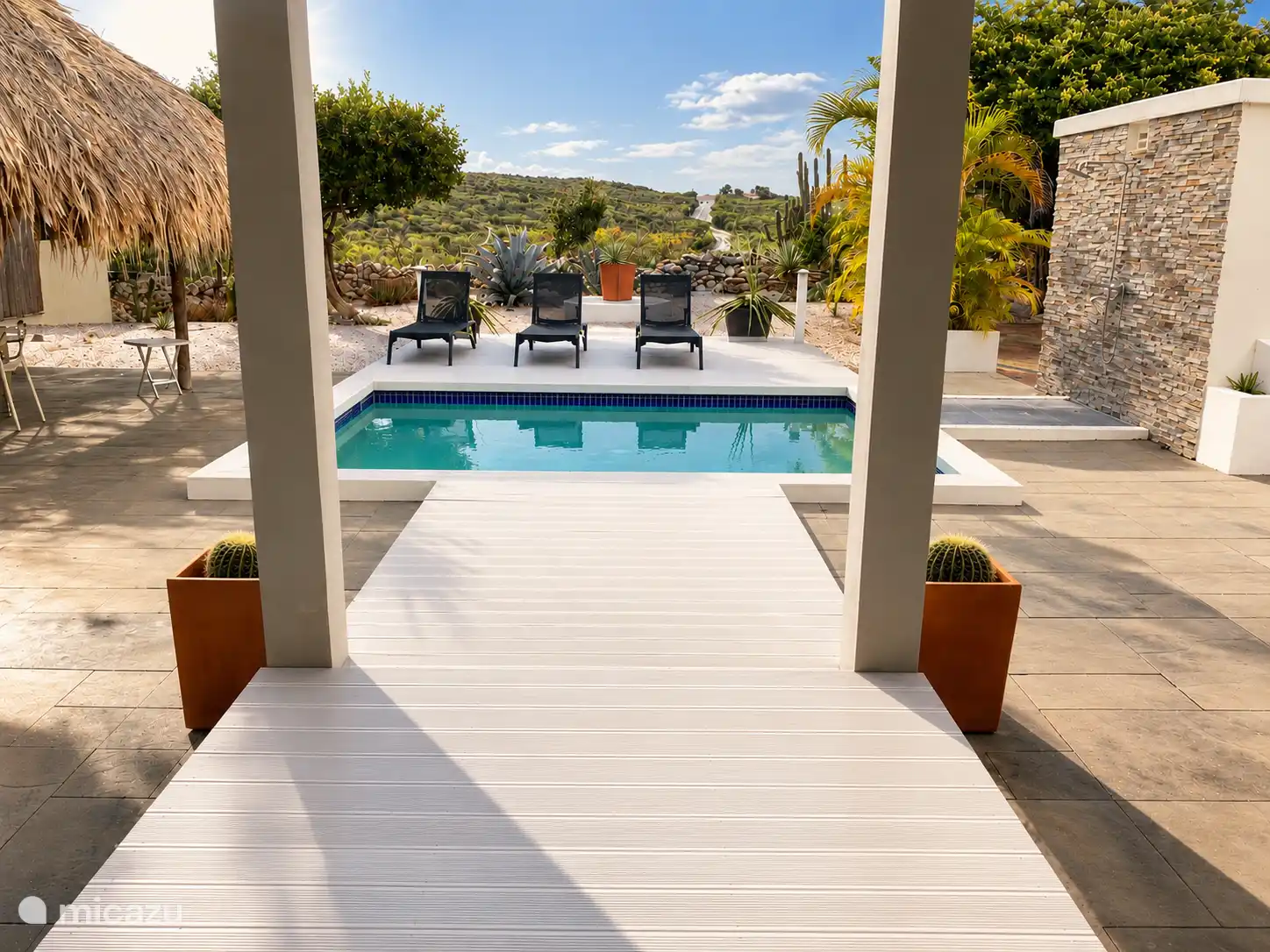 Pooldeck