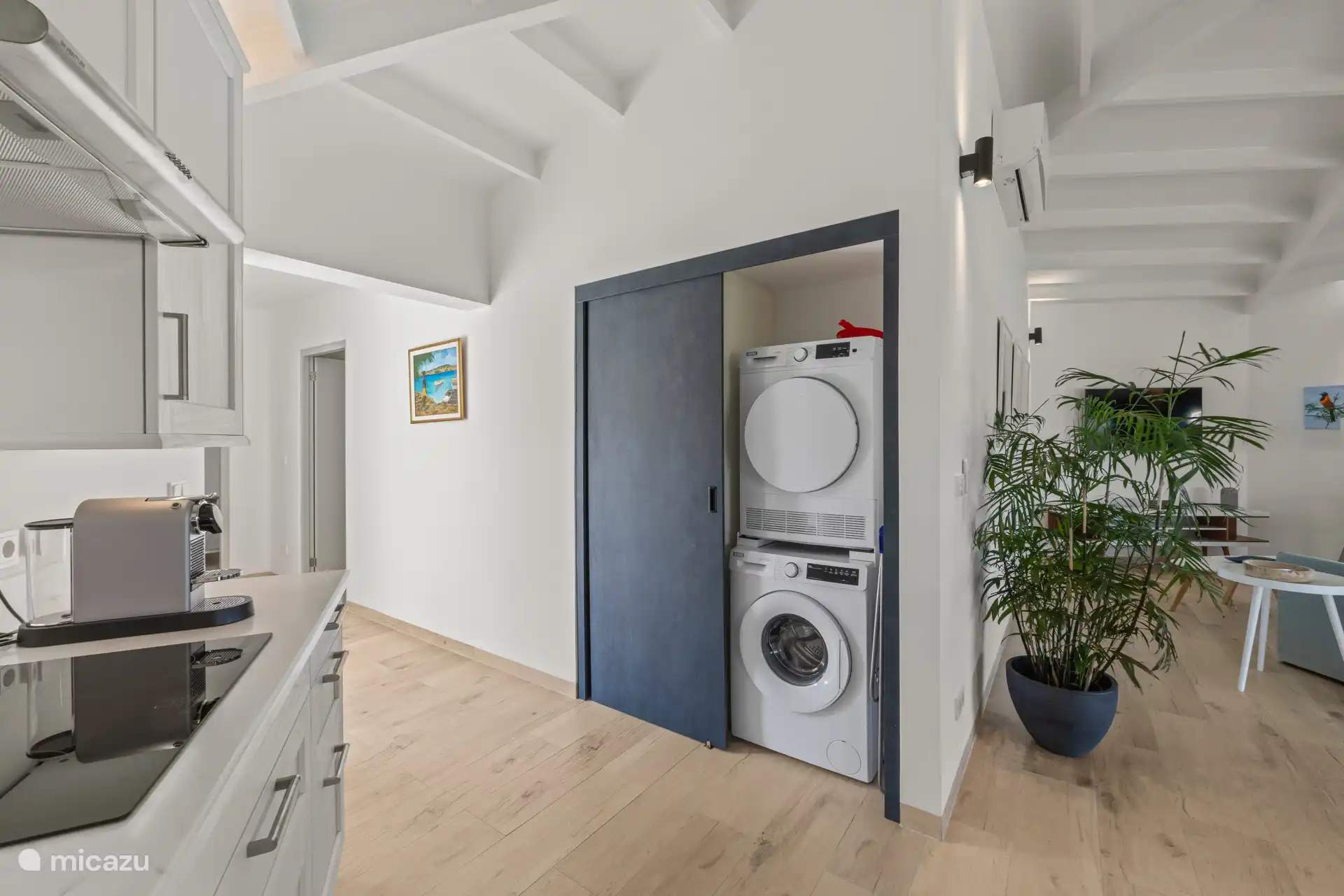 Mogelijkheid om kleren te wassen/ drogen.