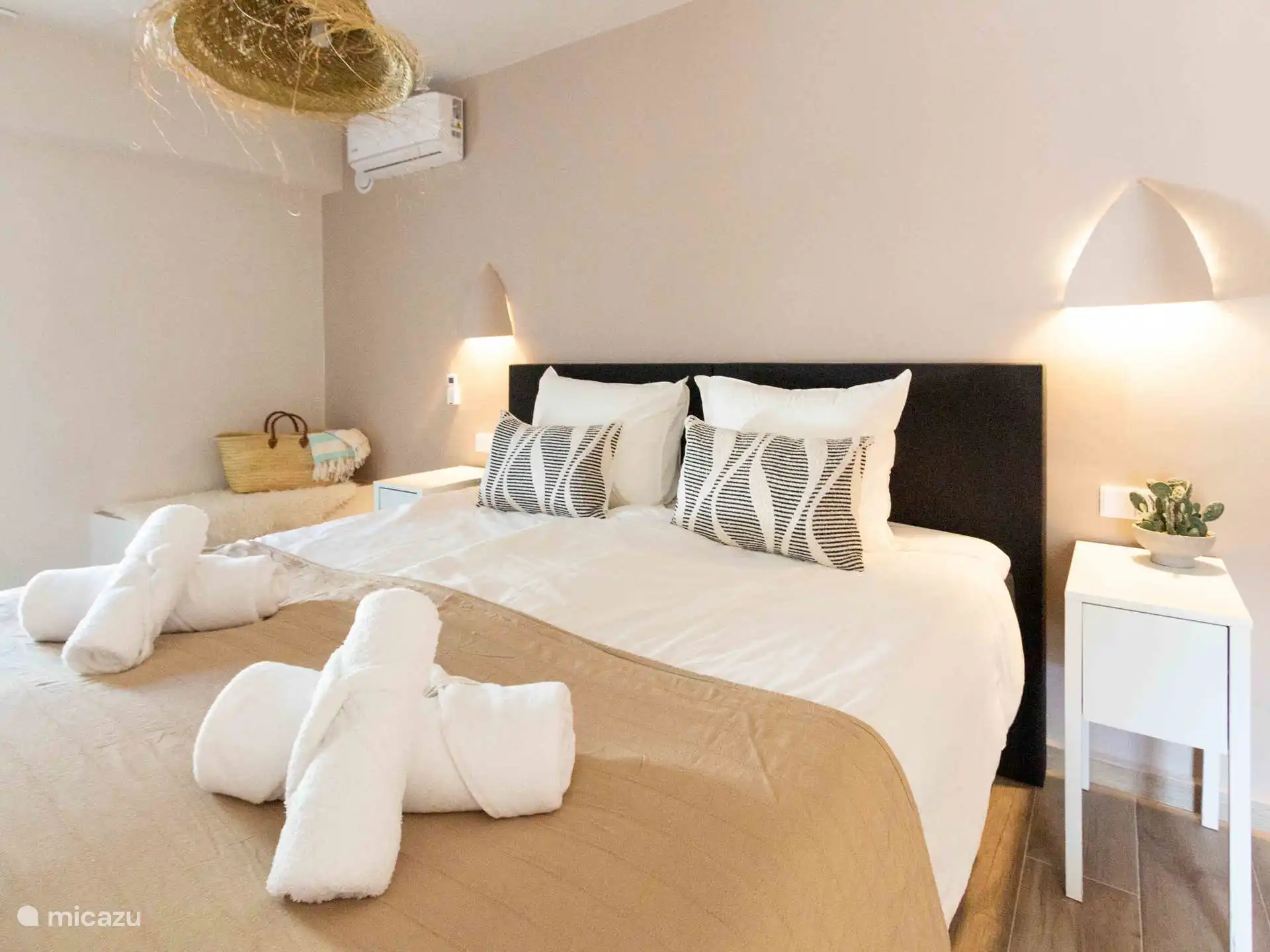 Casa La Vida - Bedroom 1