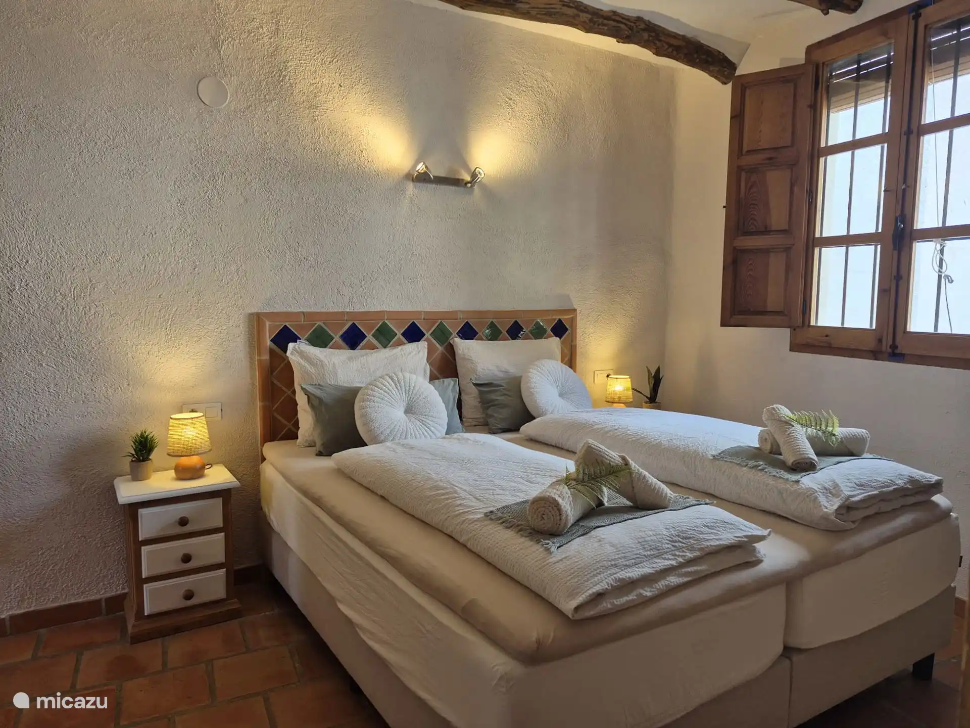 Slaapkamer met boxspring (180cm x 200cm)