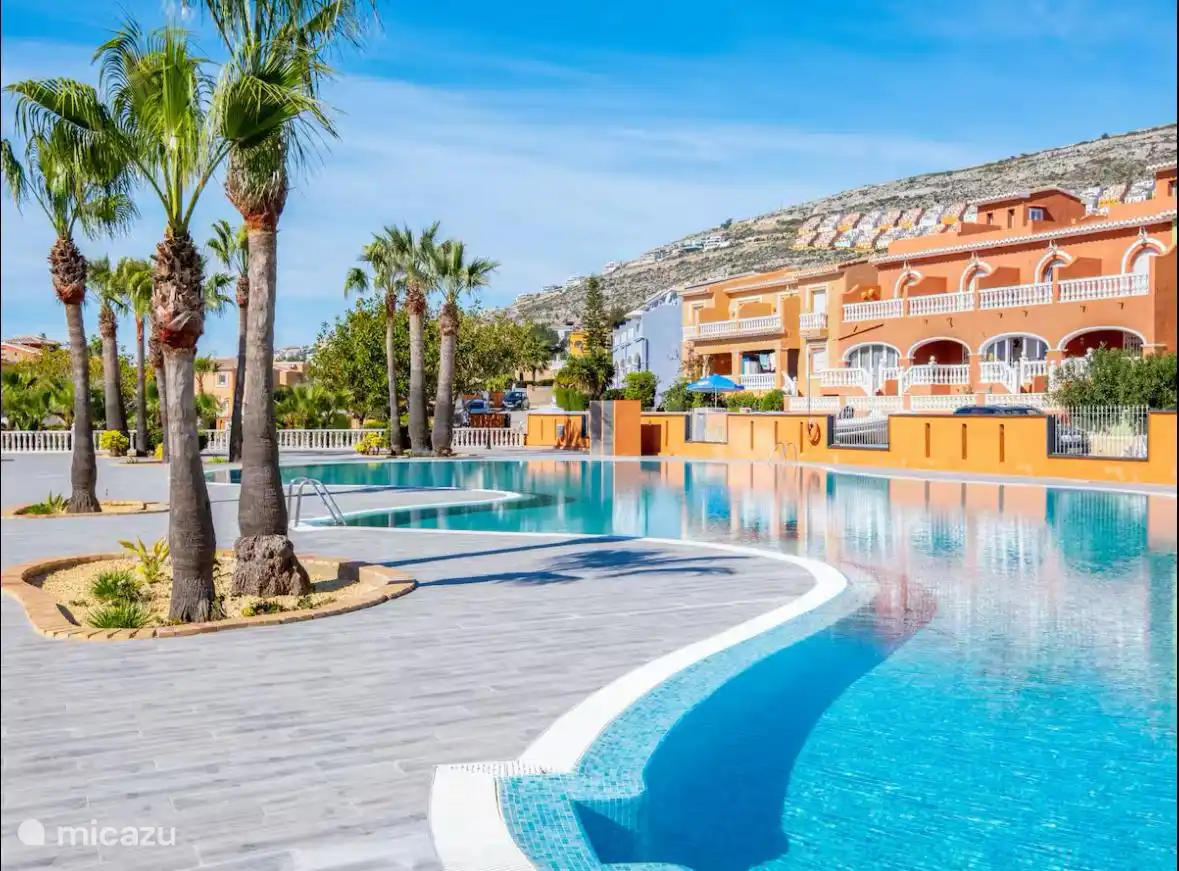 Communal swimming pool