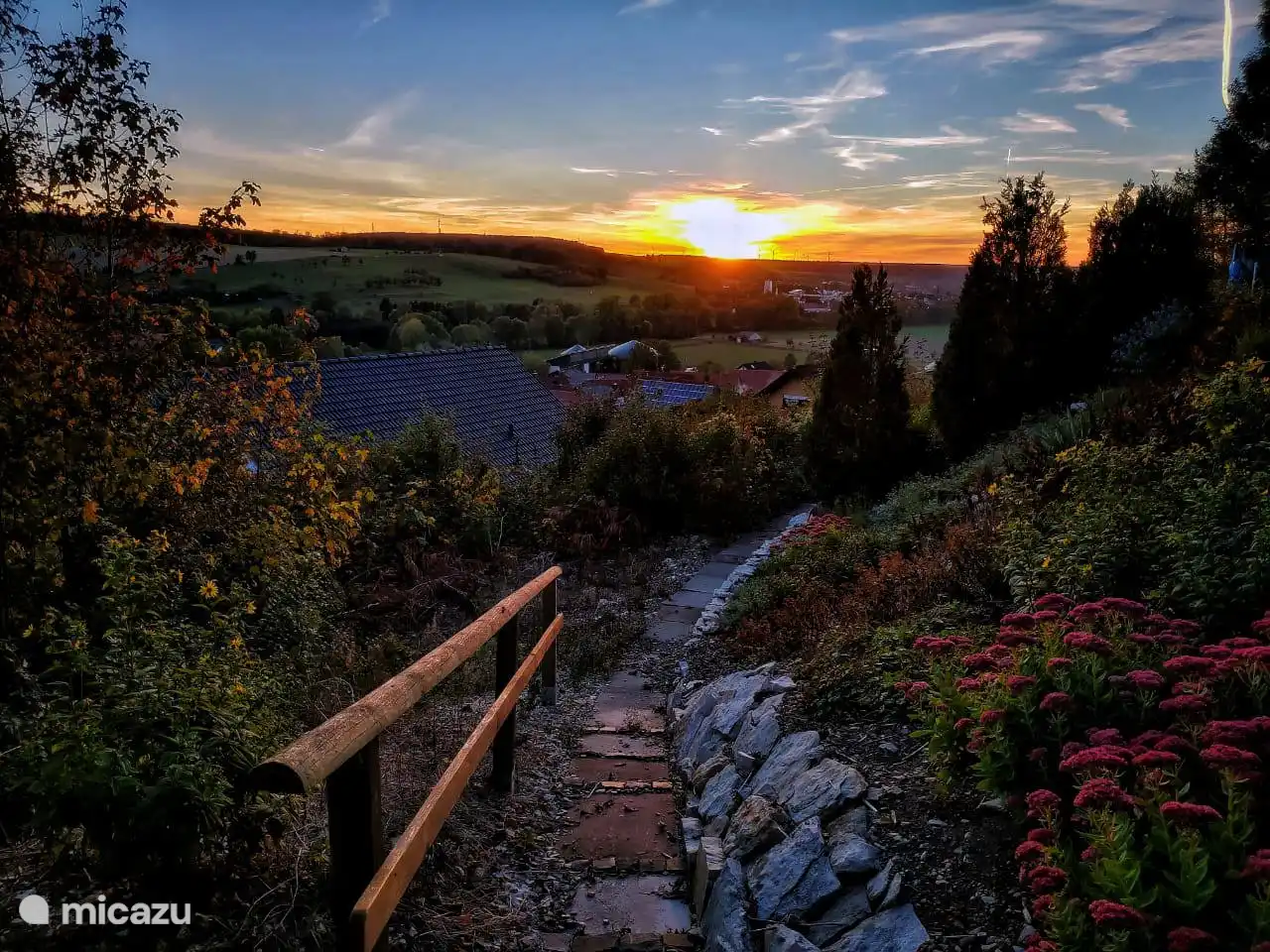 Zonsondergang gezien vanaf B03
