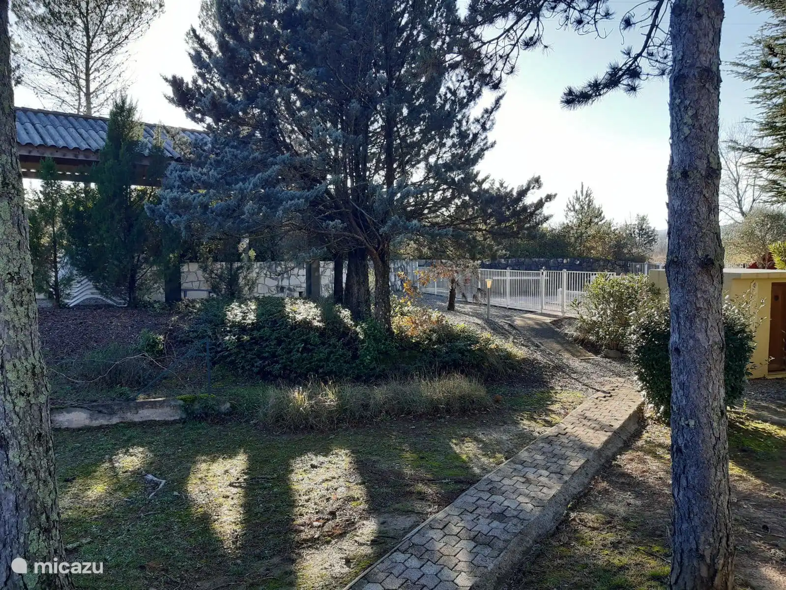 Clôture de la piscine