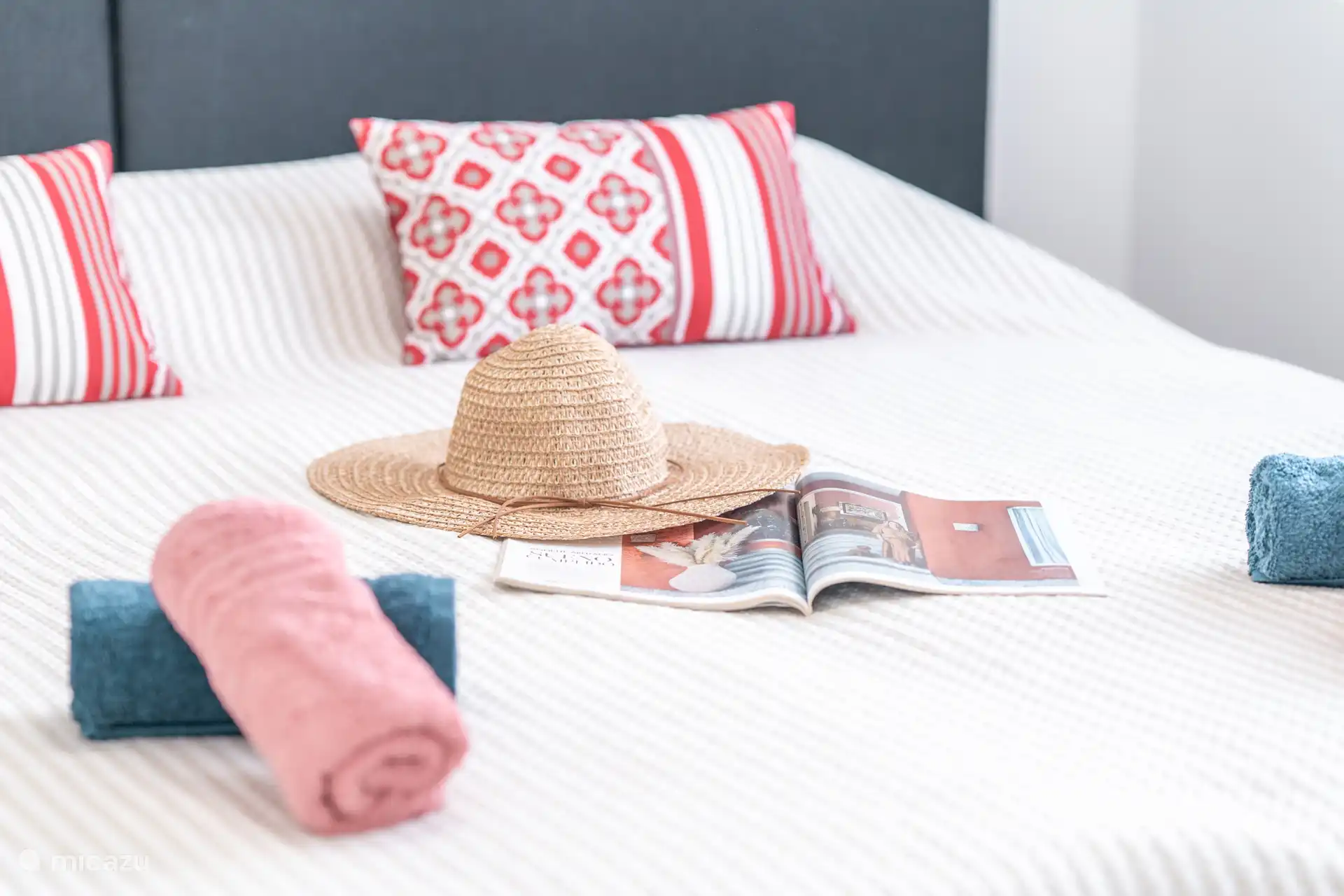 Slaapkamer met tweepersoons bed