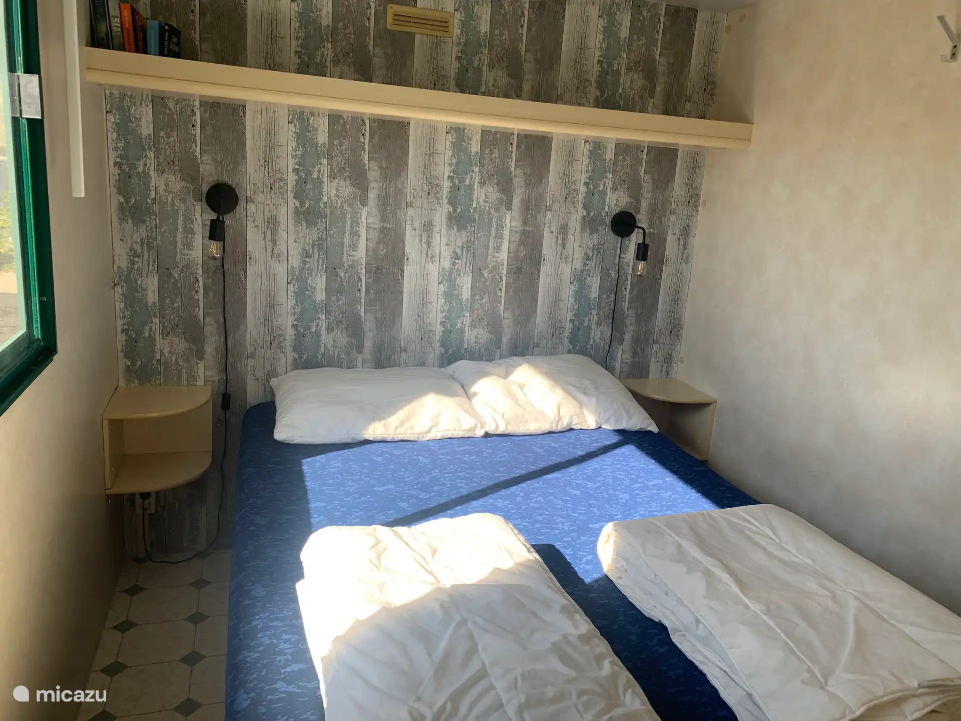 Slaapkamer met tweepersoonsbed