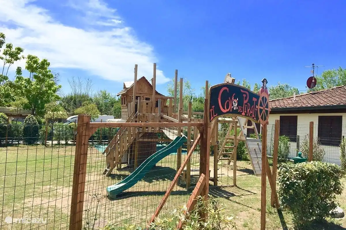 Speeltuin op camping Paradiso