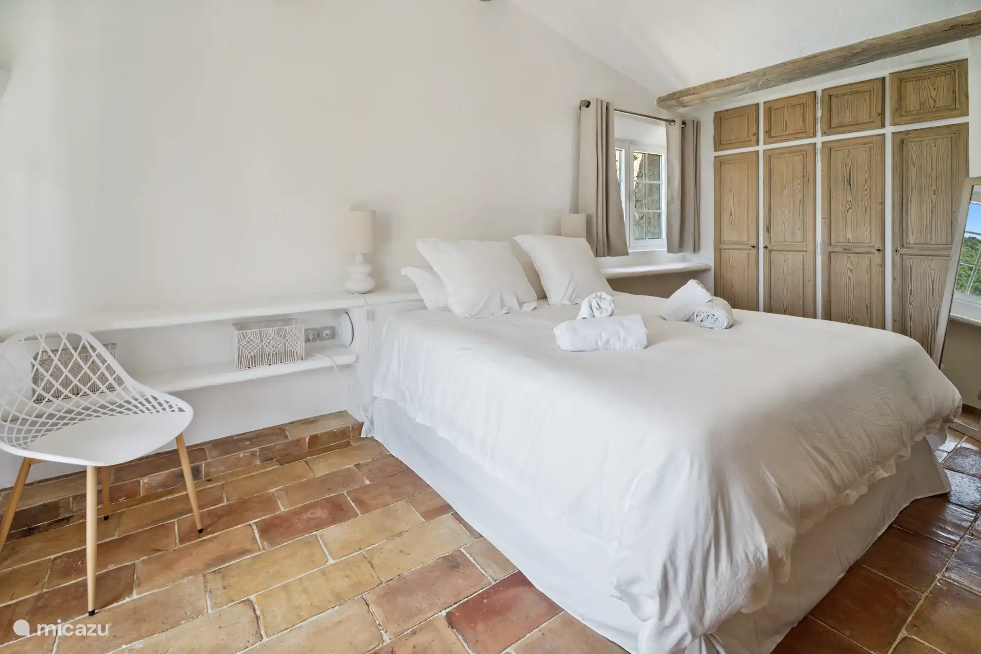 Slaapkamer met veel opbergruimte