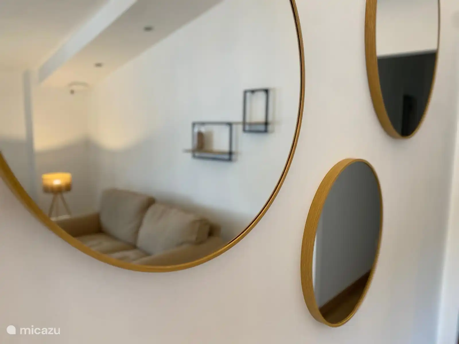 Spiegeltje, spiegeltje ,...