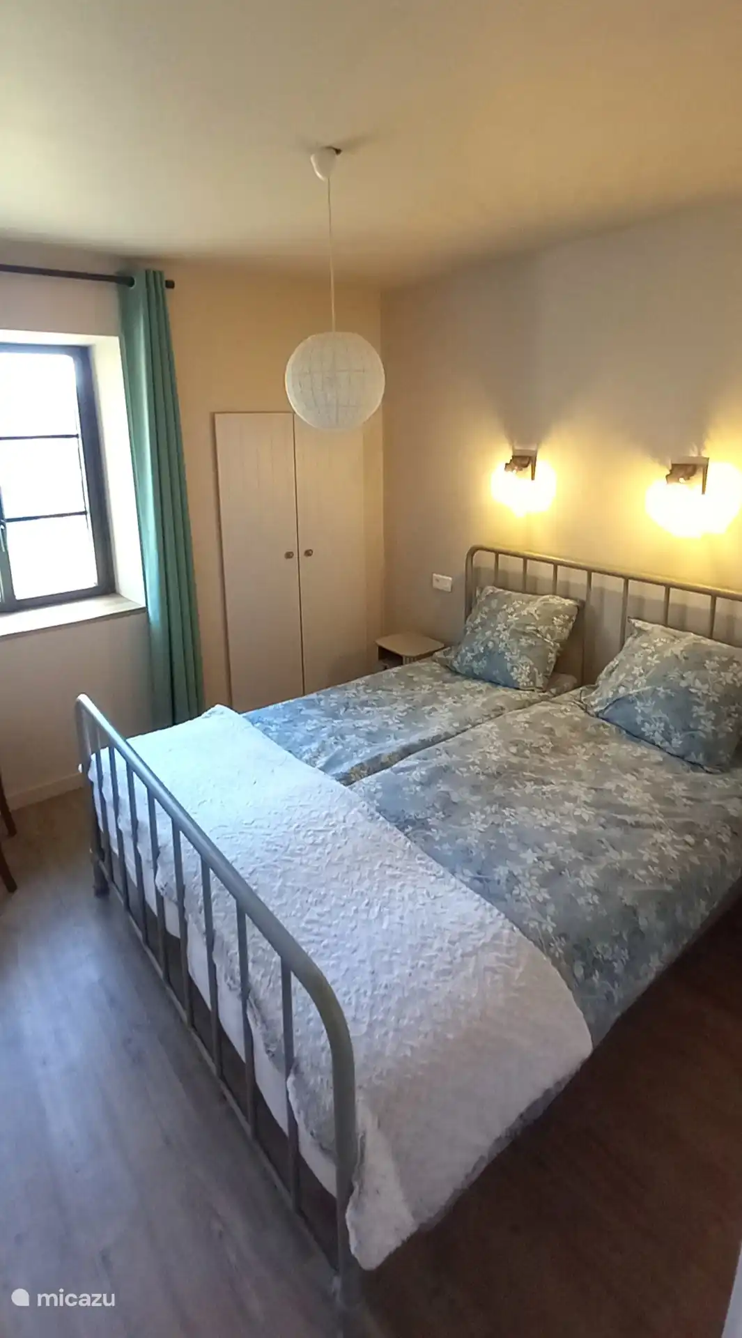 2ème chambre, lit double, 2 matelas 80x200 cm