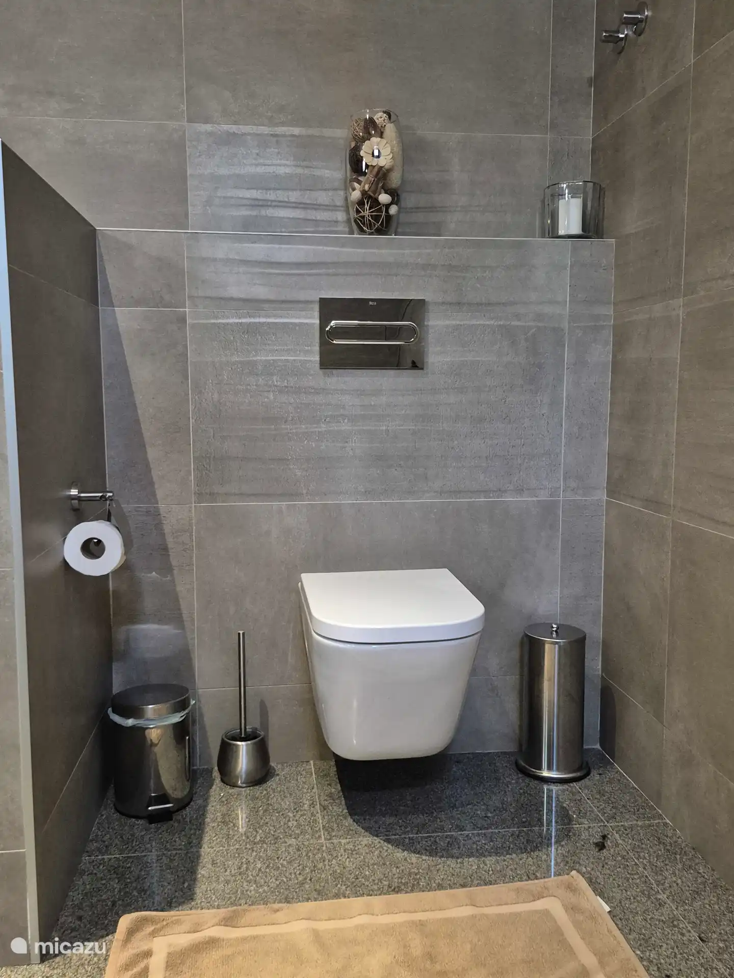 Toilet voor de derde slaapkamer