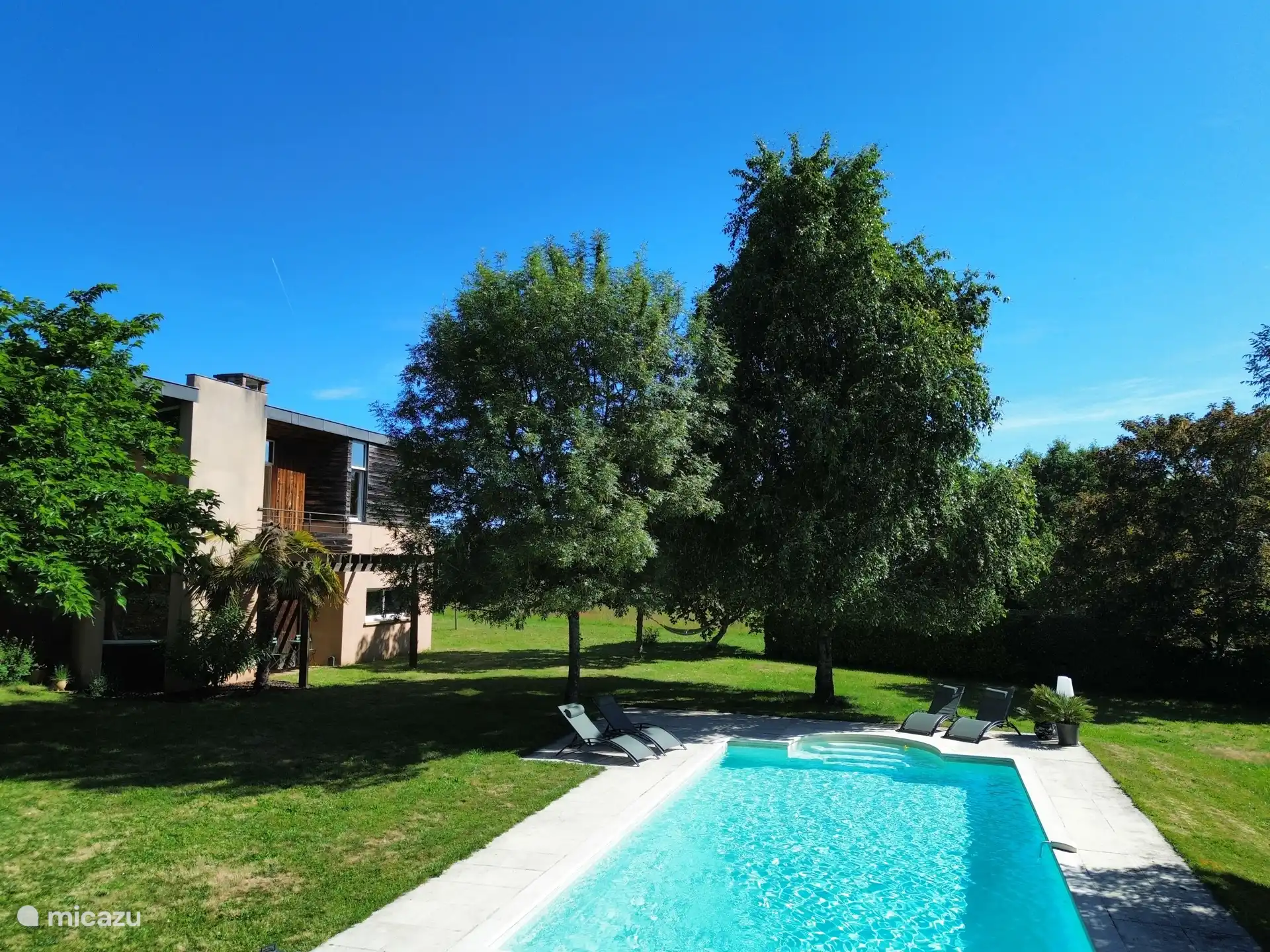 villa, Monplaisant, Dordogne, France - Au bois de St Cirq