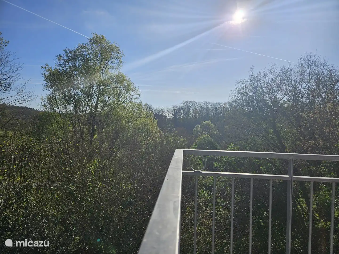 Het uitzicht vanaf het balkon